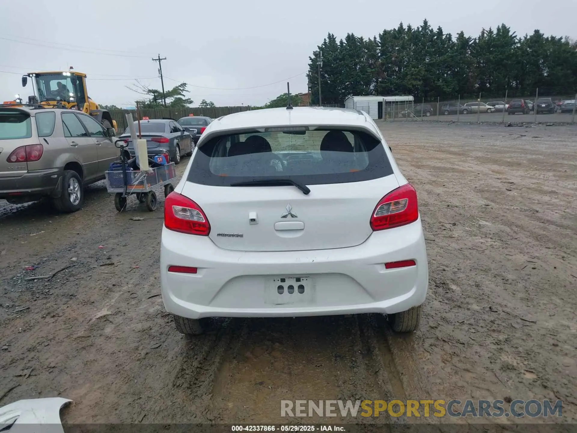 17 Photograph of a damaged car ML32A3HJ7LH002986 MITSUBISHI MIRAGE 2020