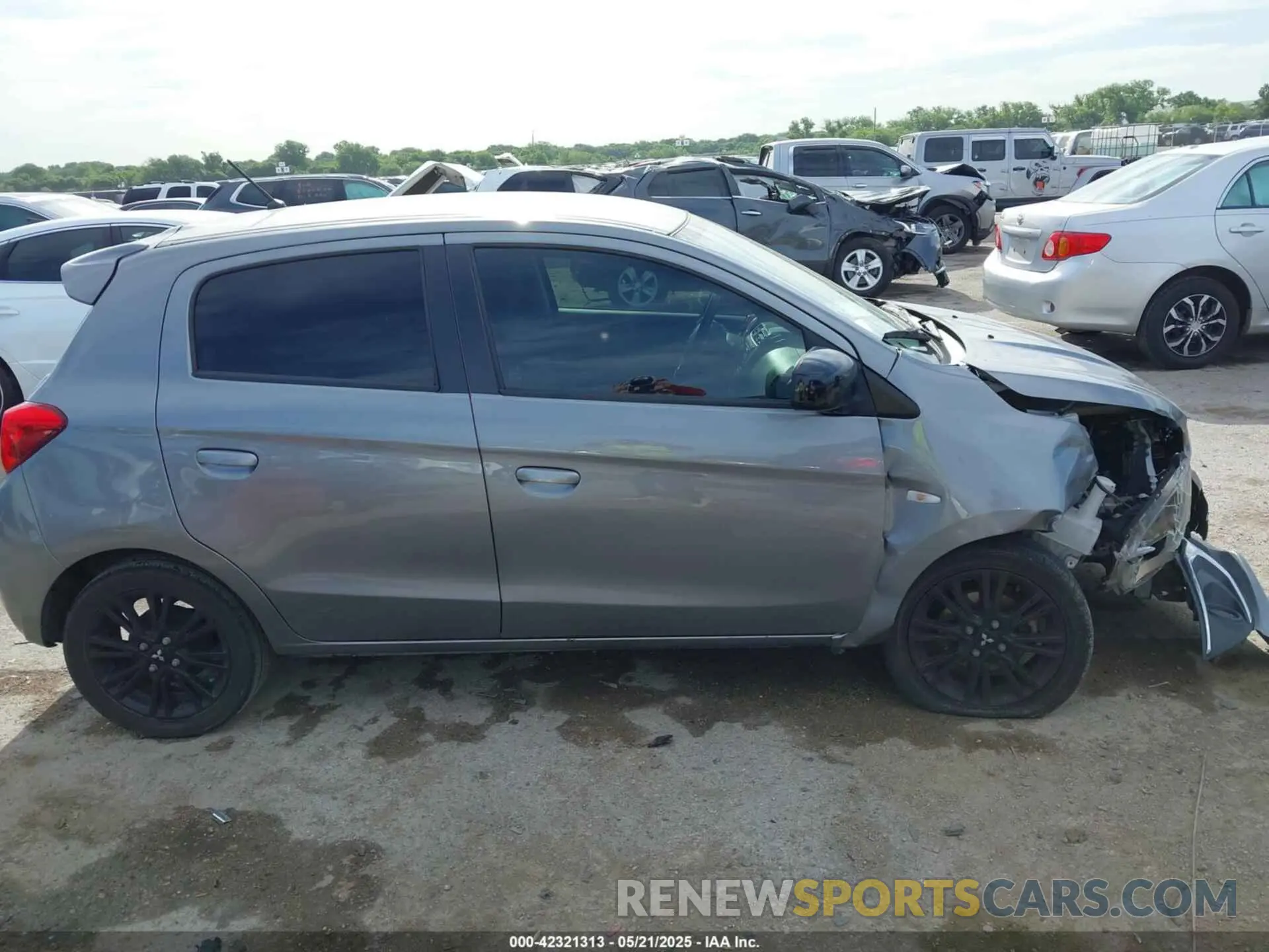 13 Photograph of a damaged car ML32A5HJ8LH002281 MITSUBISHI MIRAGE 2020