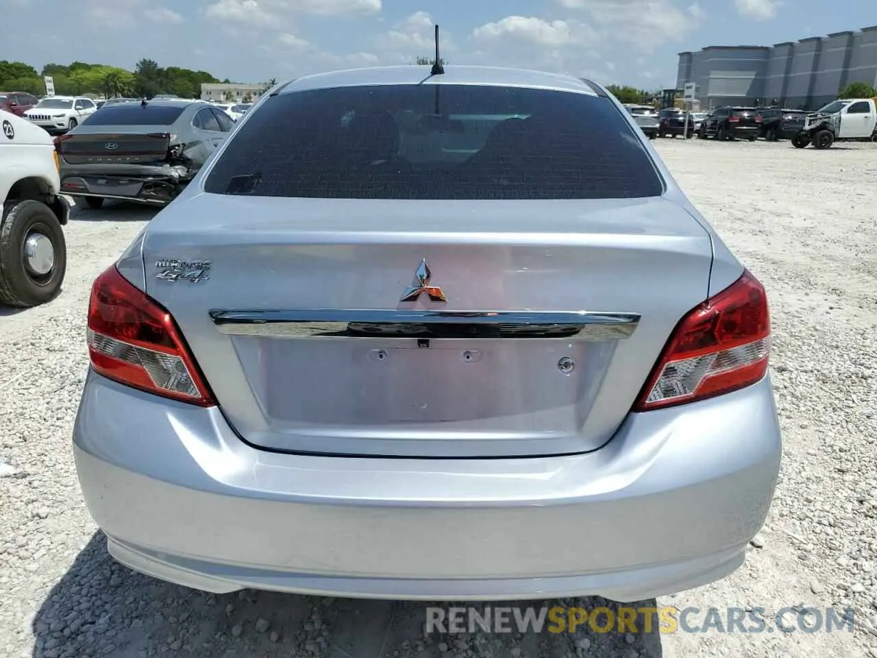 6 Photograph of a damaged car ML32F3FJ5LHF11336 MITSUBISHI MIRAGE 2020