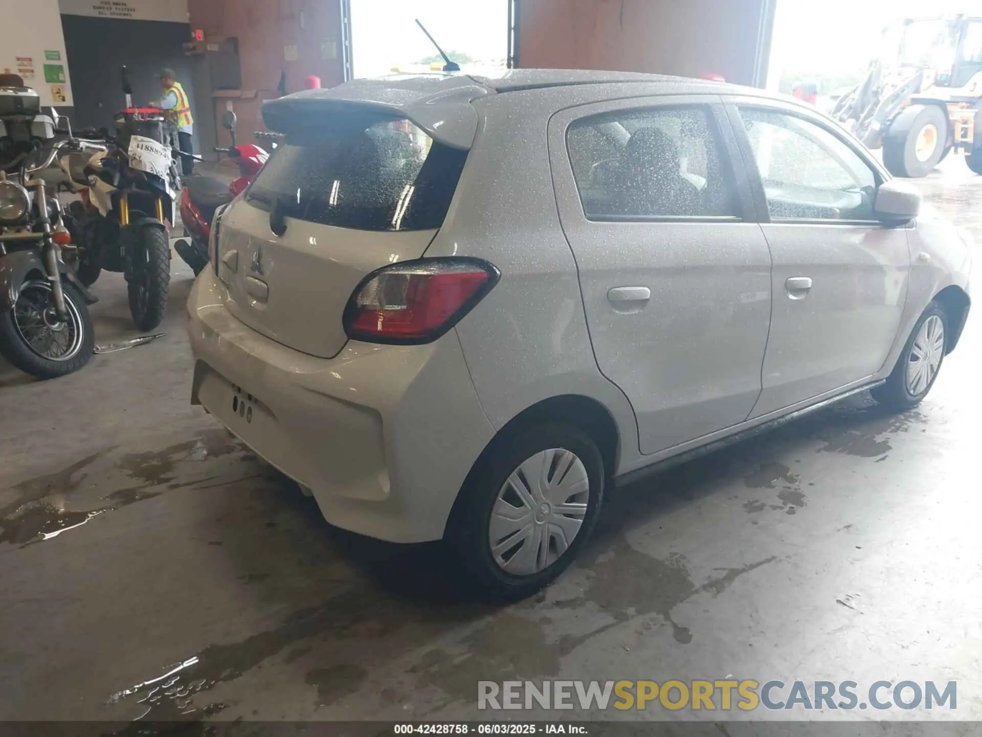 4 Photograph of a damaged car ML32AUHJ9MH008568 MITSUBISHI MIRAGE 2021