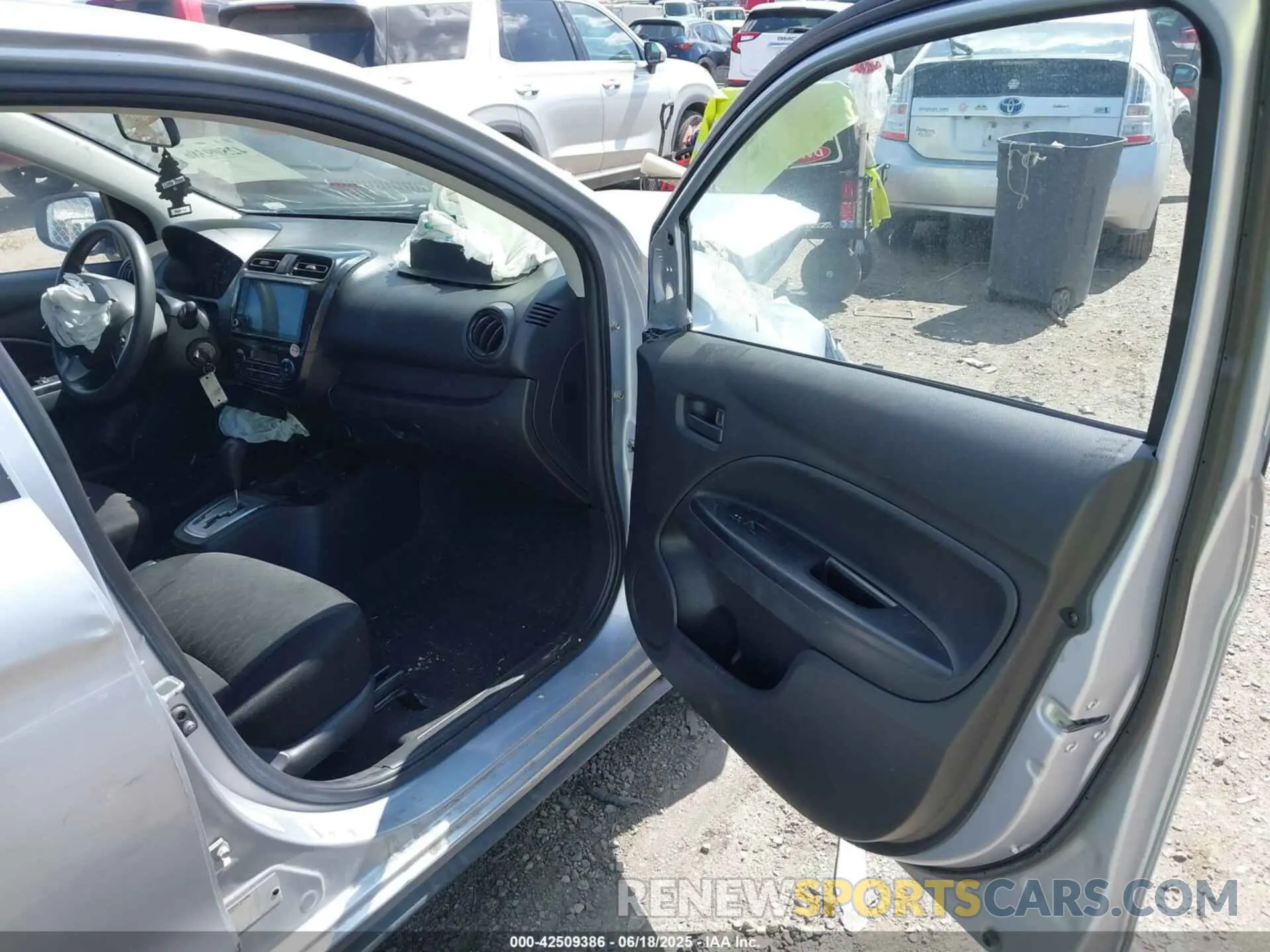 5 Photograph of a damaged car ML32AUHJ7NH003449 MITSUBISHI MIRAGE 2022