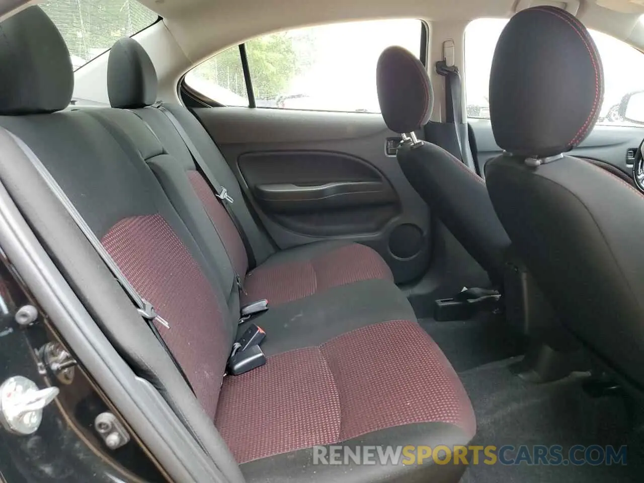 10 Photograph of a damaged car ML32FUFJ3NHF04460 MITSUBISHI MIRAGE 2022