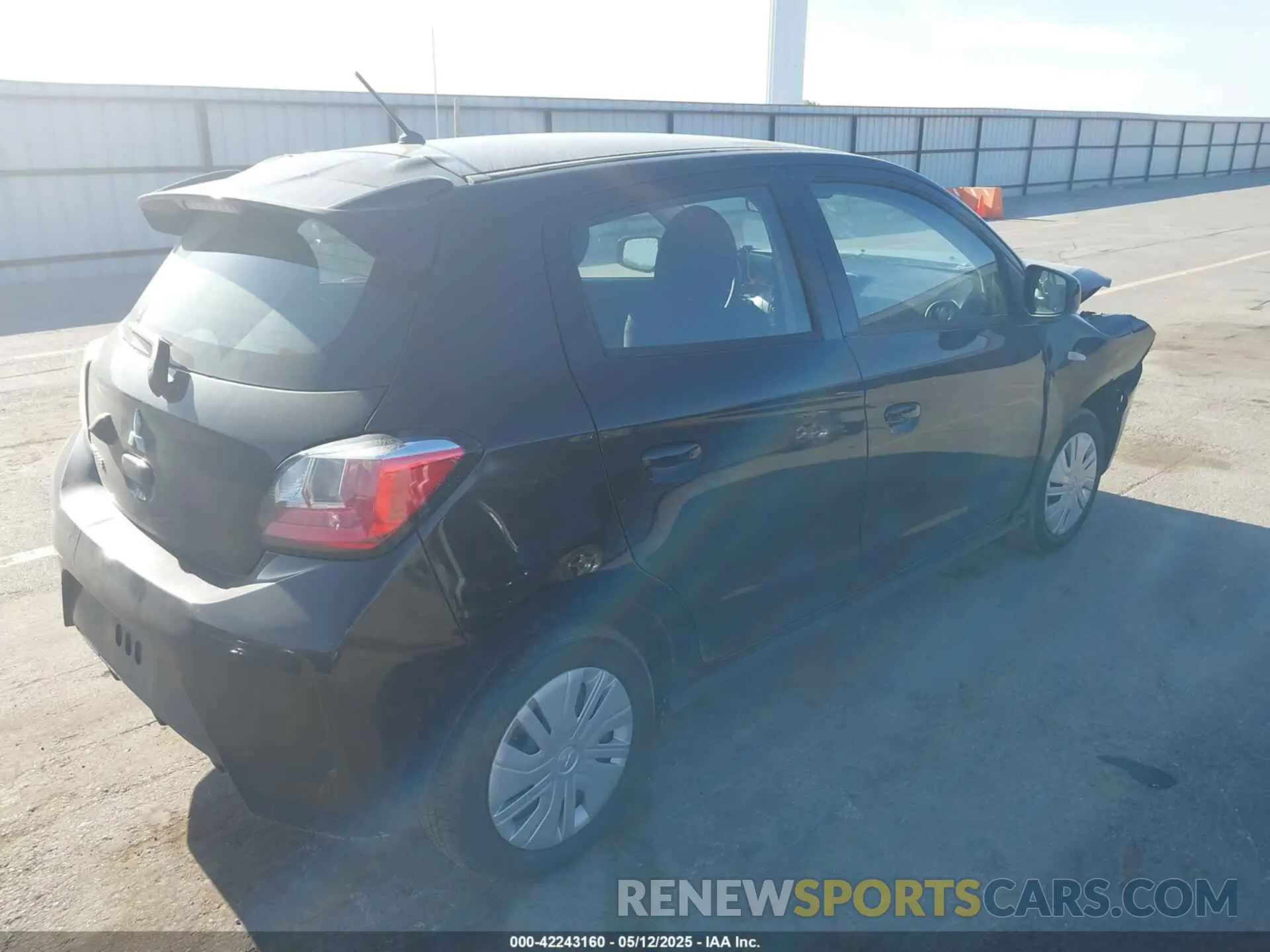 4 Photograph of a damaged car ML32AUHJ4PH005923 MITSUBISHI MIRAGE 2023