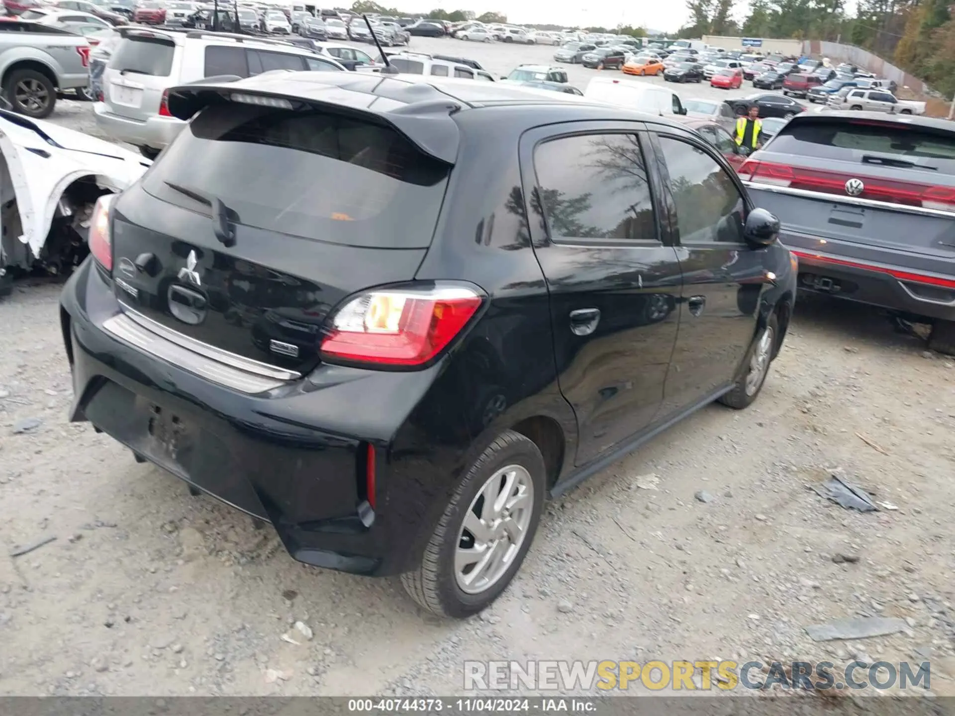 4 Photograph of a damaged car ML32AUHJ1RH001122 MITSUBISHI MIRAGE 2024