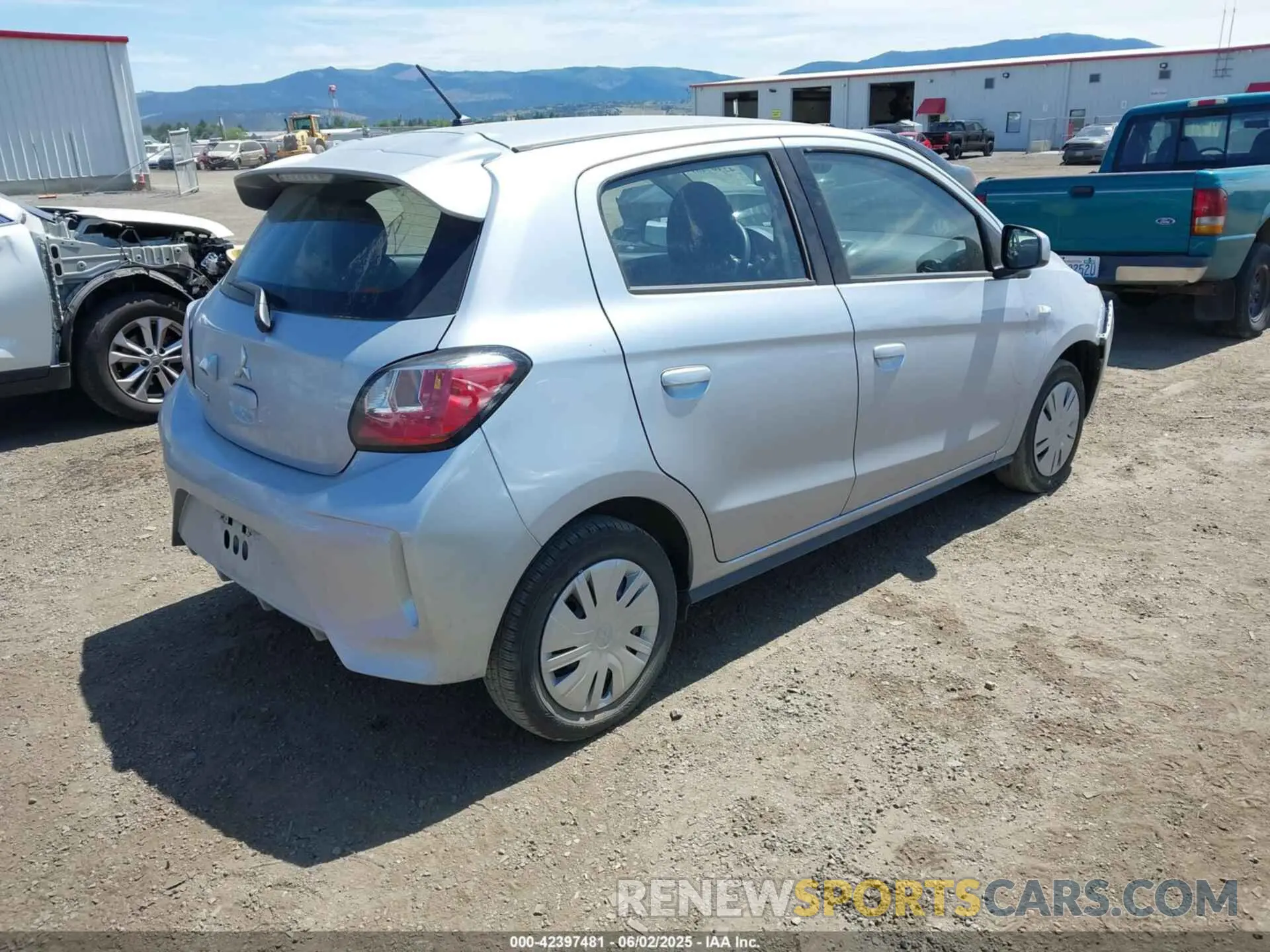 4 Photograph of a damaged car ML32AUHJ1RH025484 MITSUBISHI MIRAGE 2024