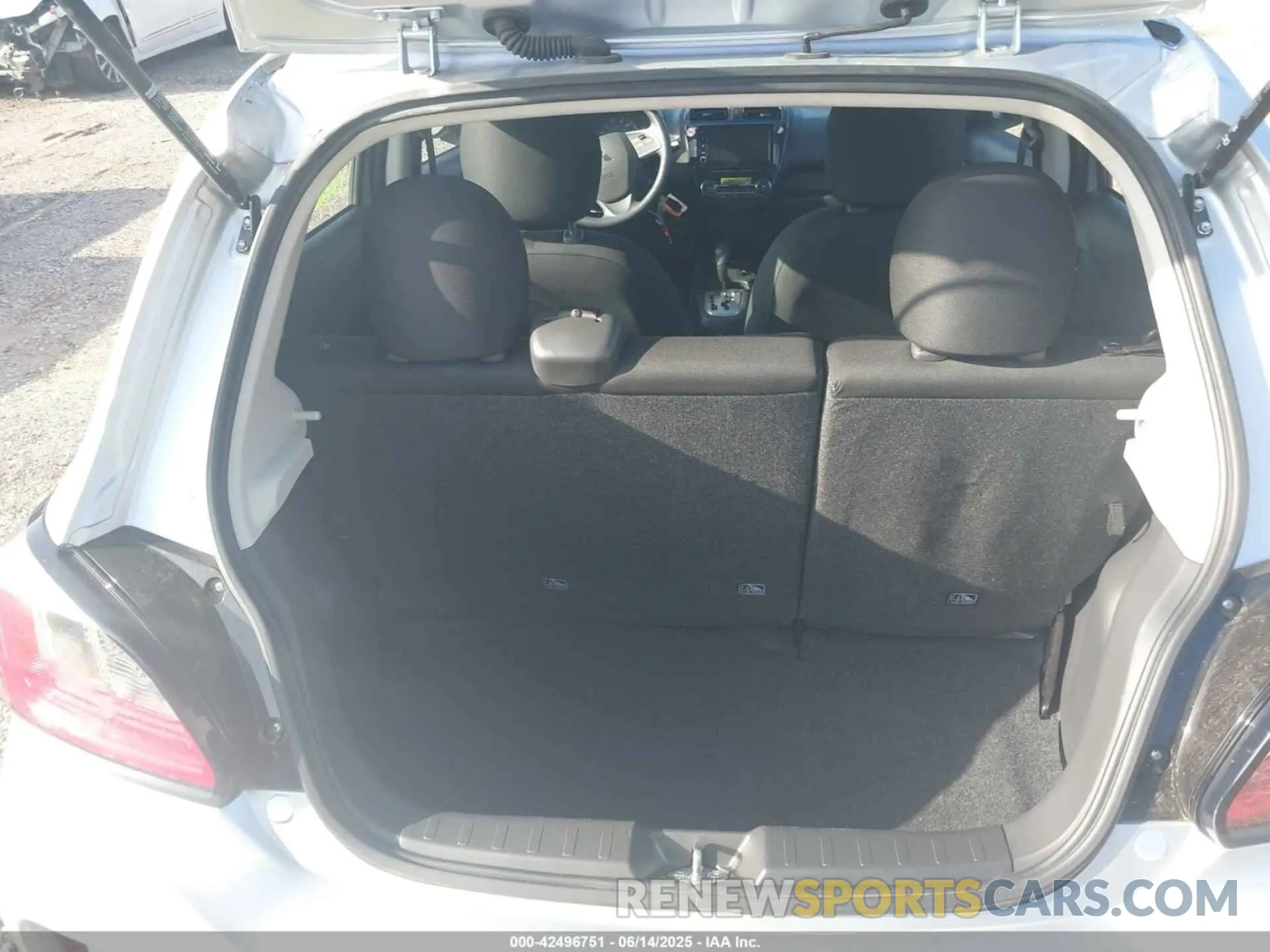 19 Photograph of a damaged car ML32AUHJ2RH019158 MITSUBISHI MIRAGE 2024