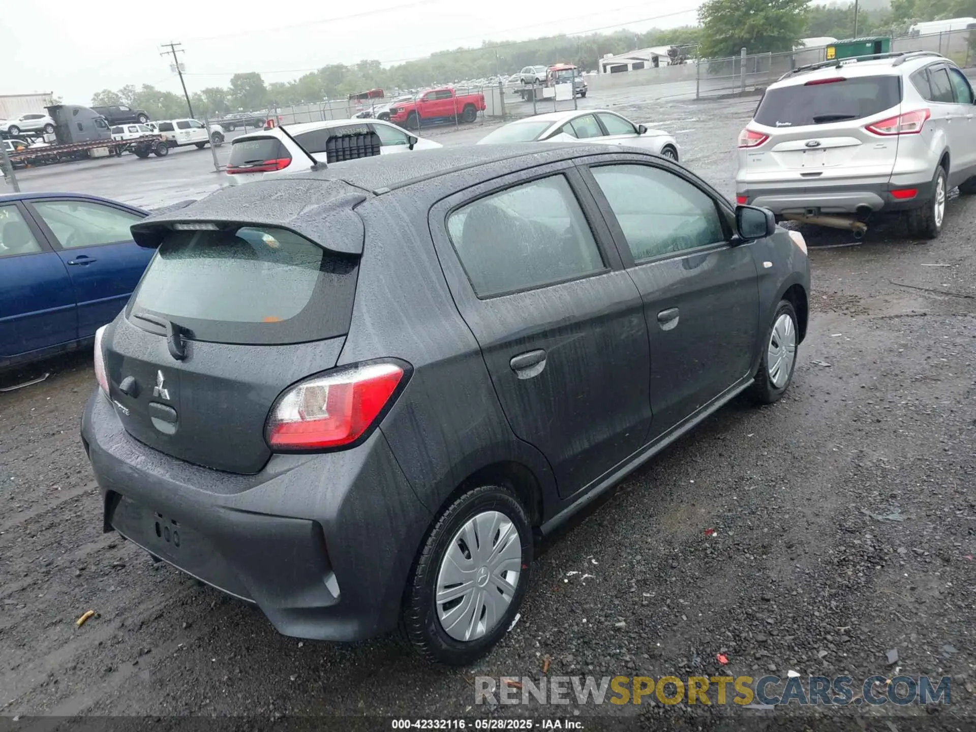 4 Photograph of a damaged car ML32AUHJ5RH021180 MITSUBISHI MIRAGE 2024