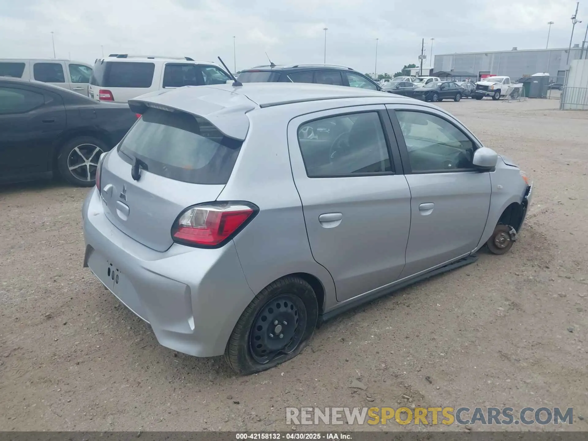 4 Photograph of a damaged car ML32AUHJ7RH017082 MITSUBISHI MIRAGE 2024