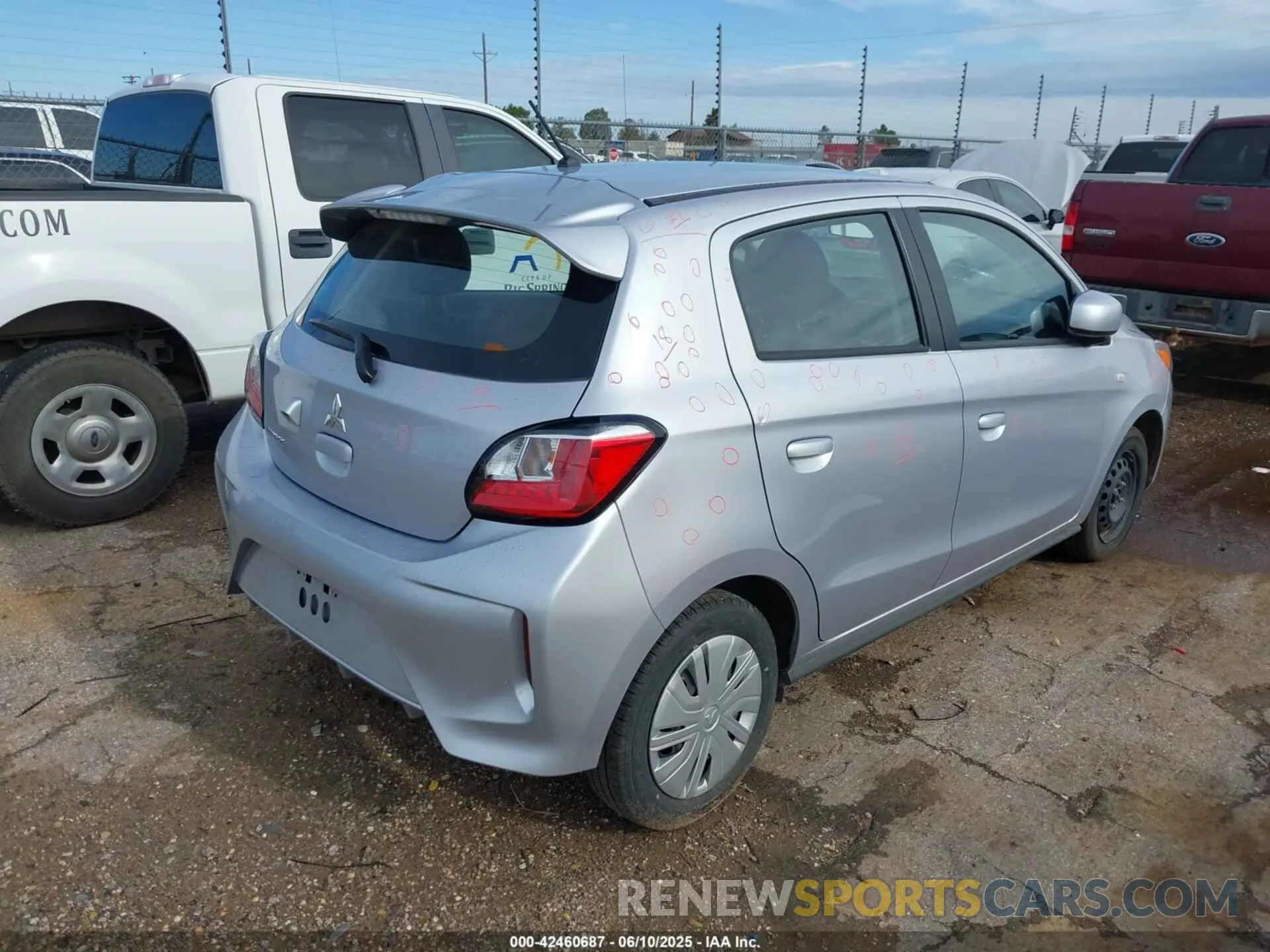 4 Photograph of a damaged car ML32AUHJ8RH019133 MITSUBISHI MIRAGE 2024