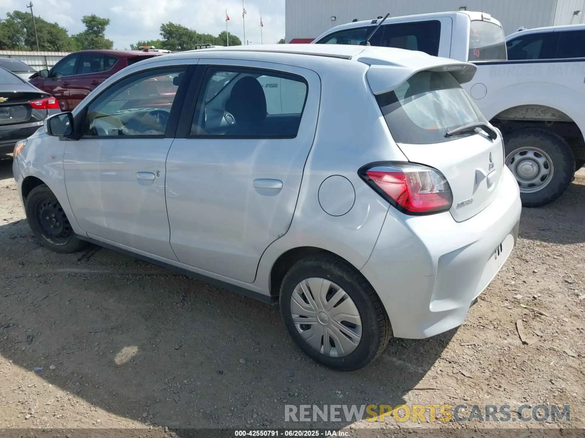 3 Photograph of a damaged car ML32AUHJ9RH009338 MITSUBISHI MIRAGE 2024