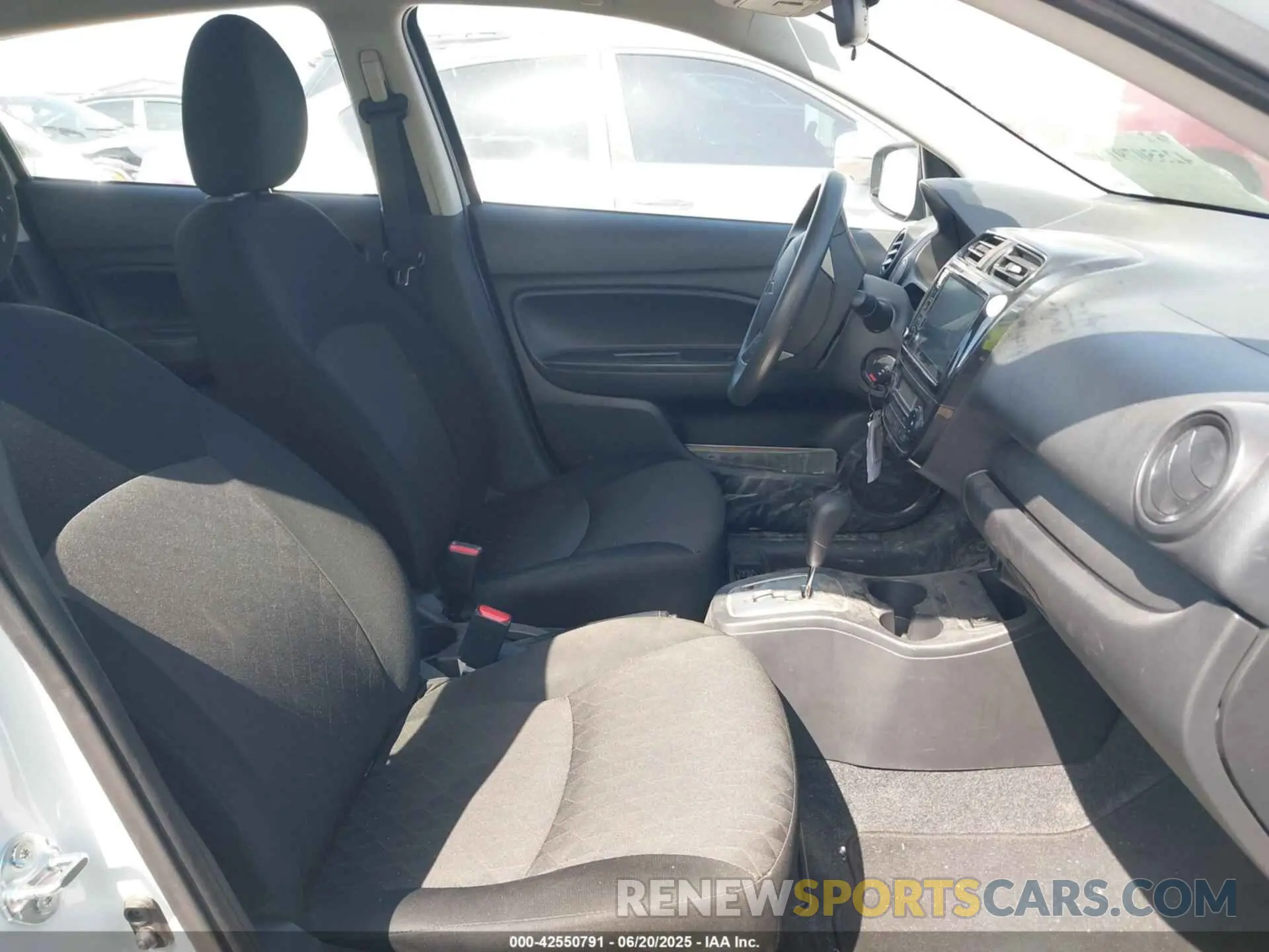 5 Photograph of a damaged car ML32AUHJ9RH009338 MITSUBISHI MIRAGE 2024