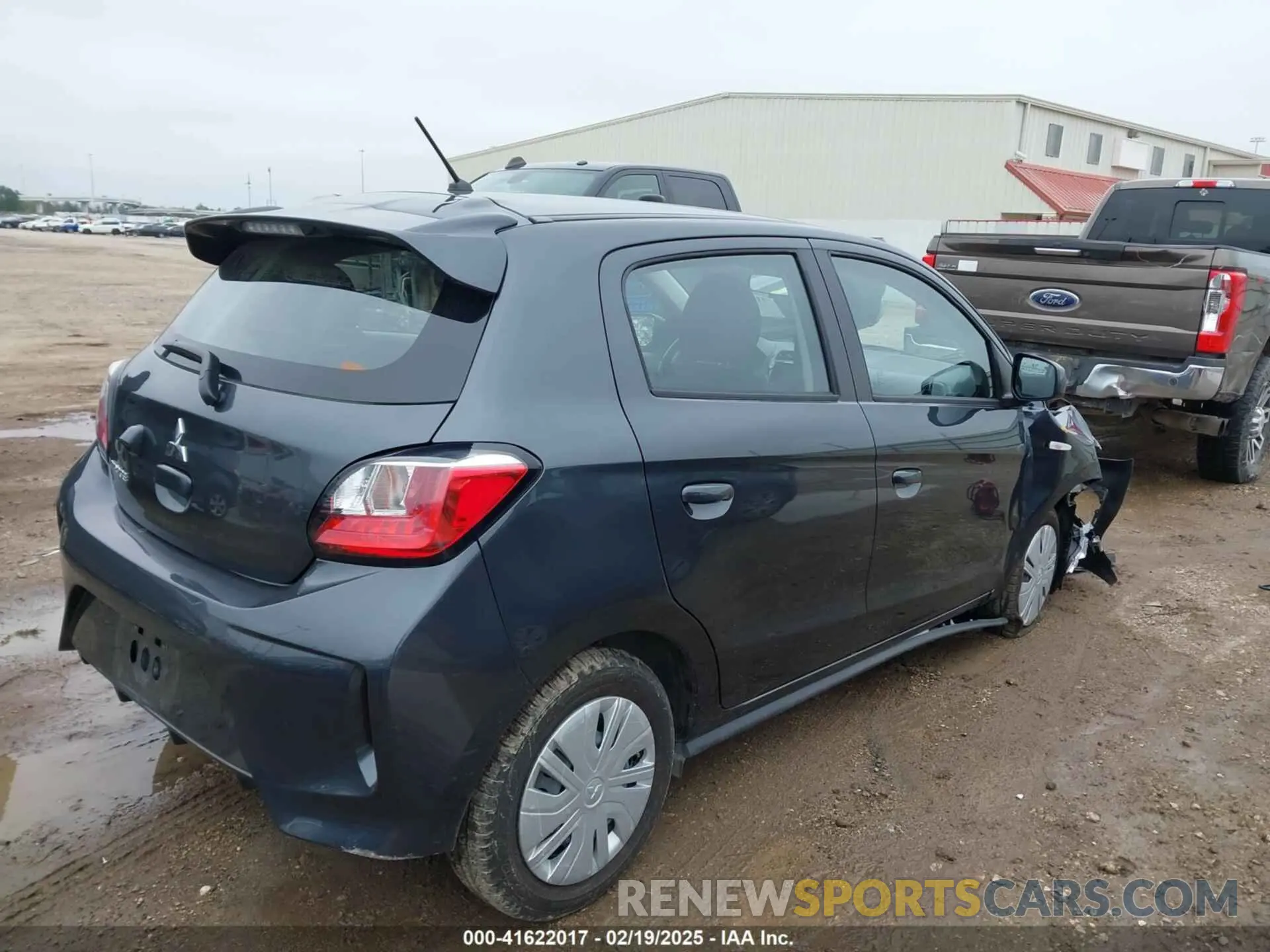 4 Photograph of a damaged car ML32AUHJXRH015925 MITSUBISHI MIRAGE 2024