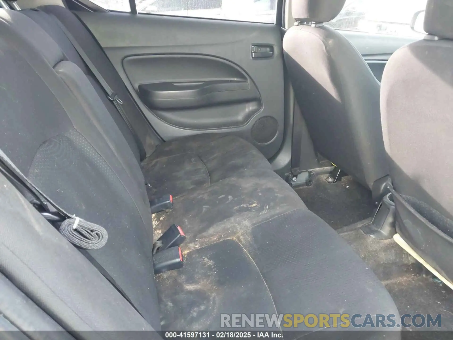 8 Photograph of a damaged car ML32F3FJ3KHF17201 MITSUBISHI MIRAGE G4 2019
