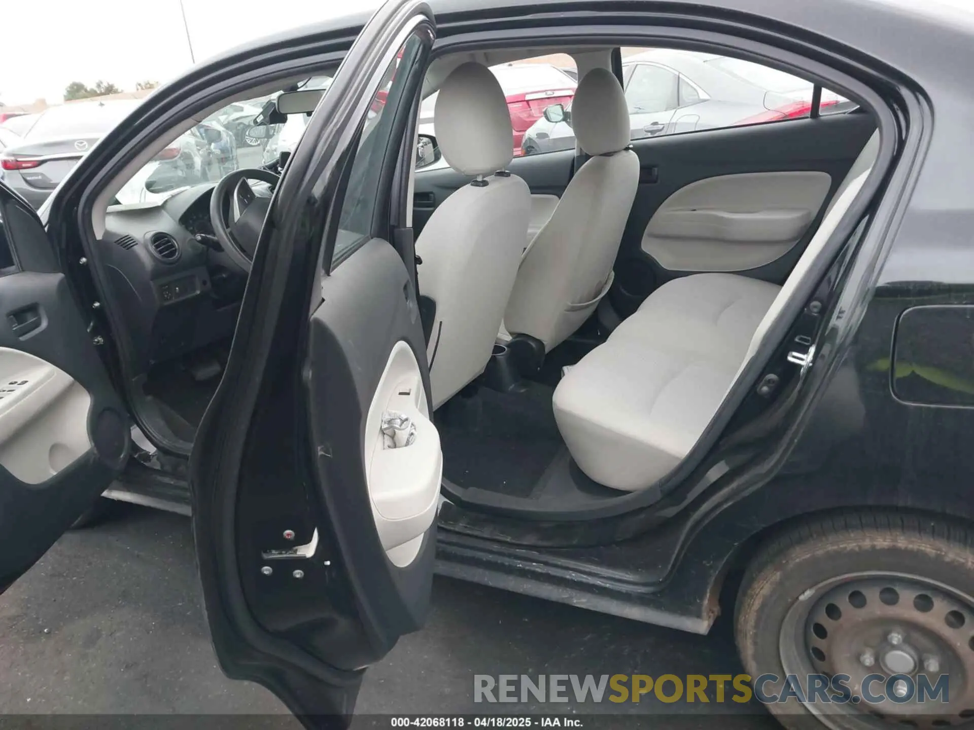 8 Photograph of a damaged car ML32F3FJ5KHF17975 MITSUBISHI MIRAGE G4 2019