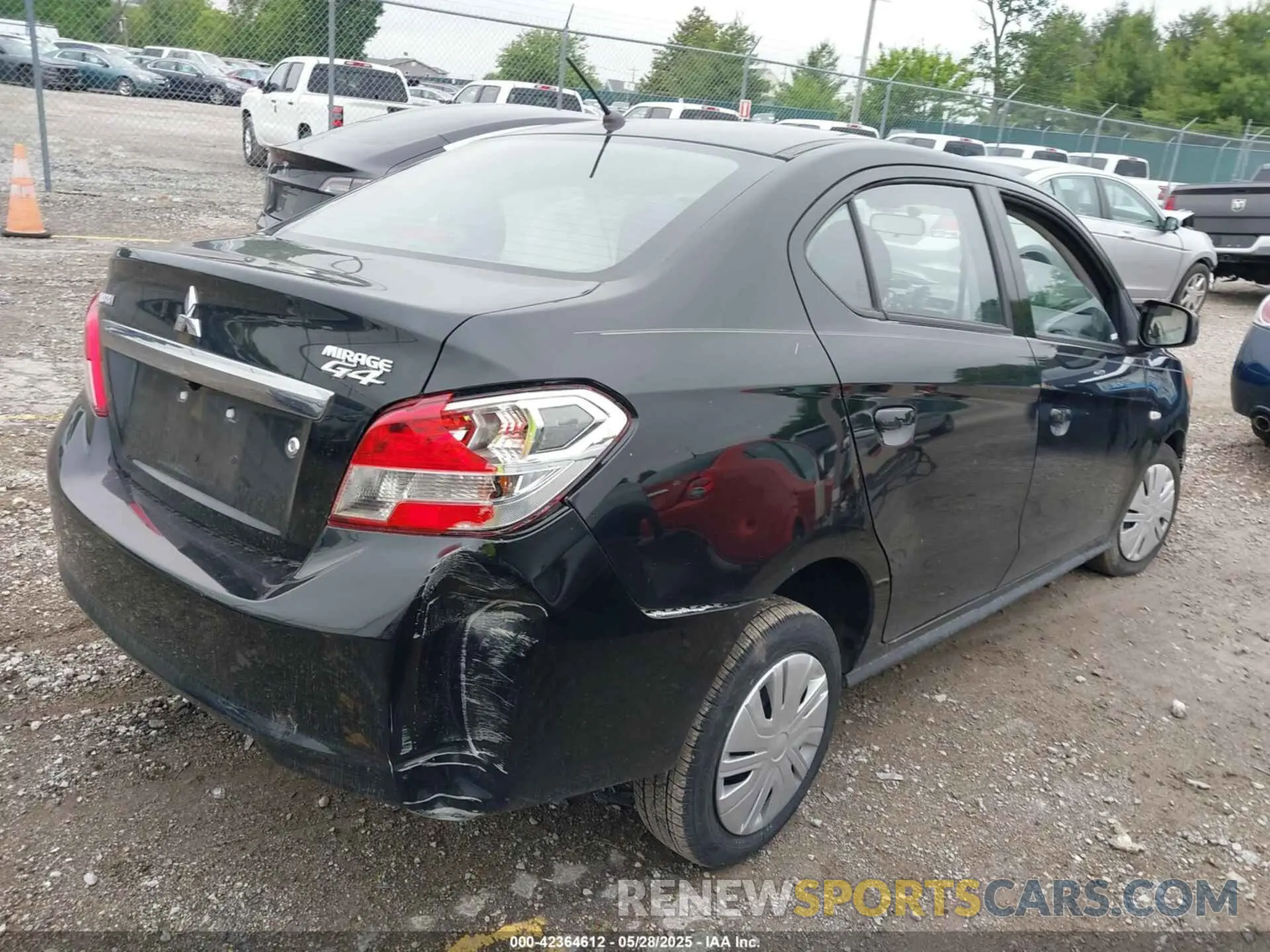 4 Photograph of a damaged car ML32F3FJ8KHF16951 MITSUBISHI MIRAGE G4 2019