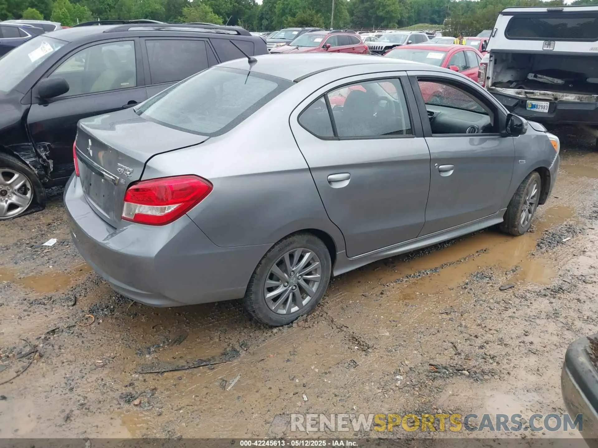 4 Photograph of a damaged car ML32F4FJ0KHF10566 MITSUBISHI MIRAGE G4 2019