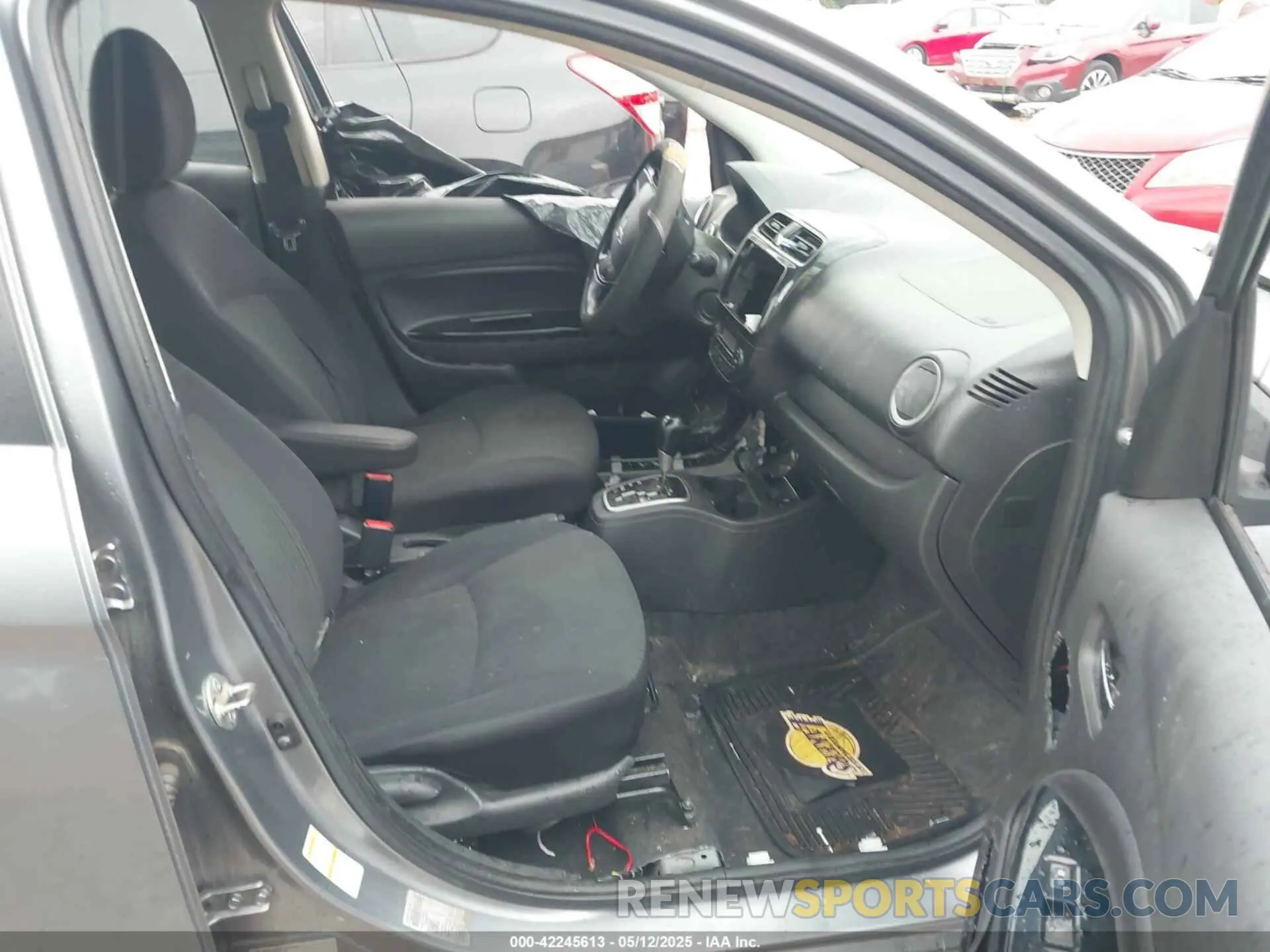 5 Photograph of a damaged car ML32F4FJ0KHF10566 MITSUBISHI MIRAGE G4 2019