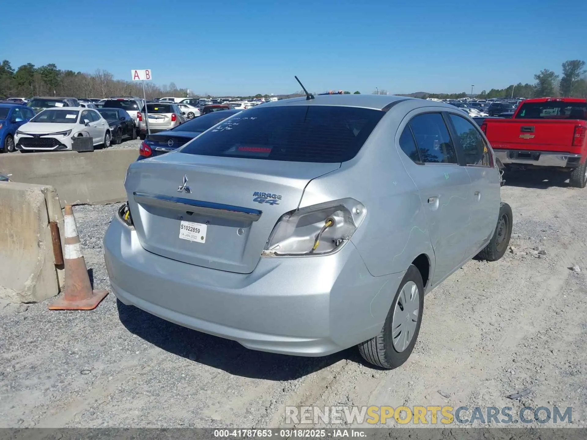 4 Photograph of a damaged car ML32F3FJ1LHF03816 MITSUBISHI MIRAGE G4 2020