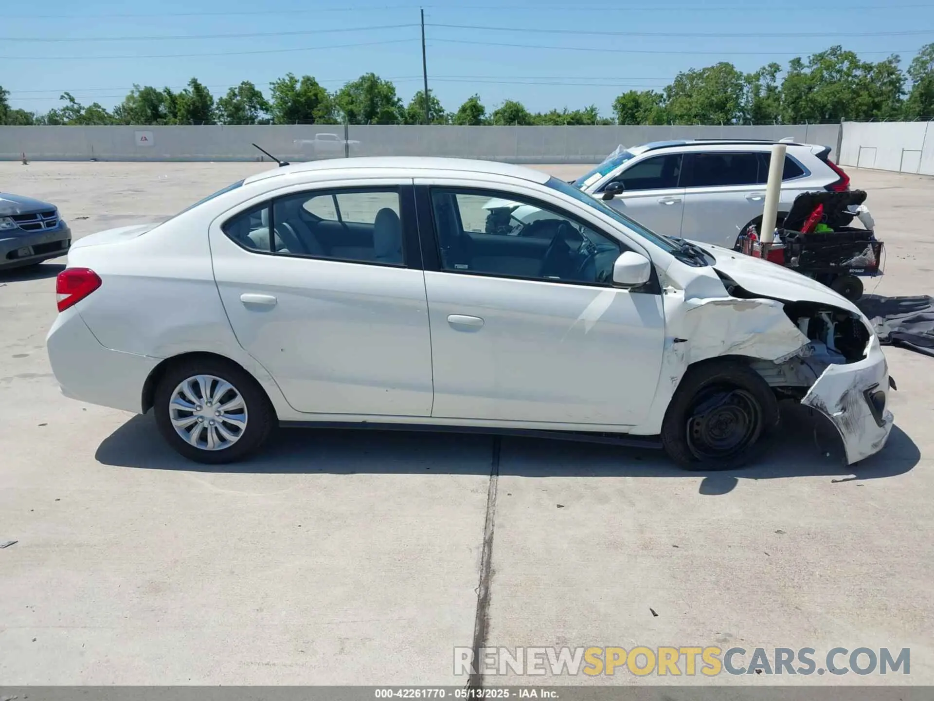 13 Photograph of a damaged car ML32F3FJ4LHF09268 MITSUBISHI MIRAGE G4 2020