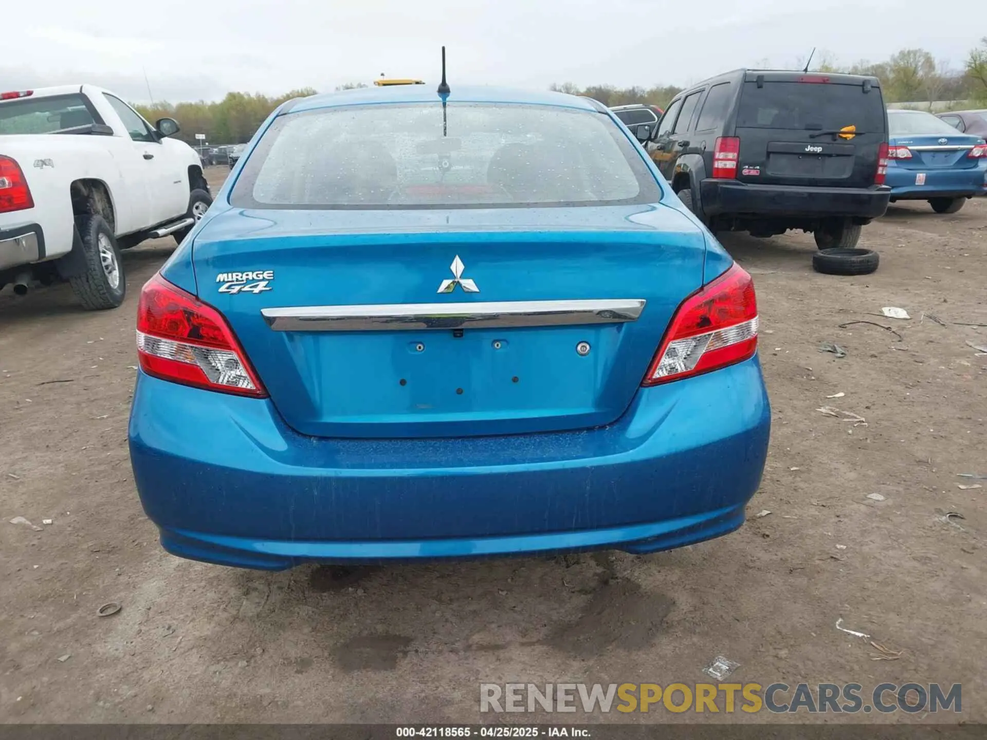 17 Photograph of a damaged car ML32F3FJ6LHF02533 MITSUBISHI MIRAGE G4 2020