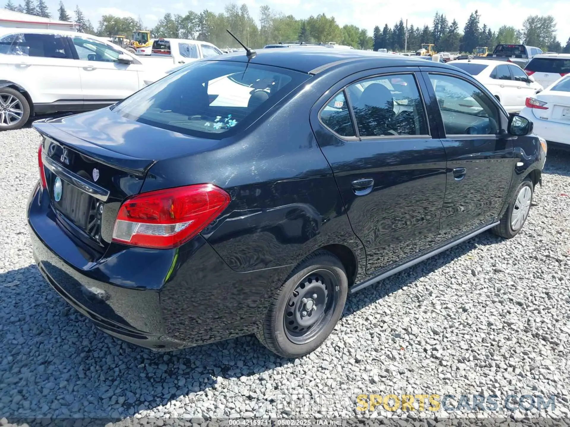4 Photograph of a damaged car ML32F3FJ8LHF08513 MITSUBISHI MIRAGE G4 2020