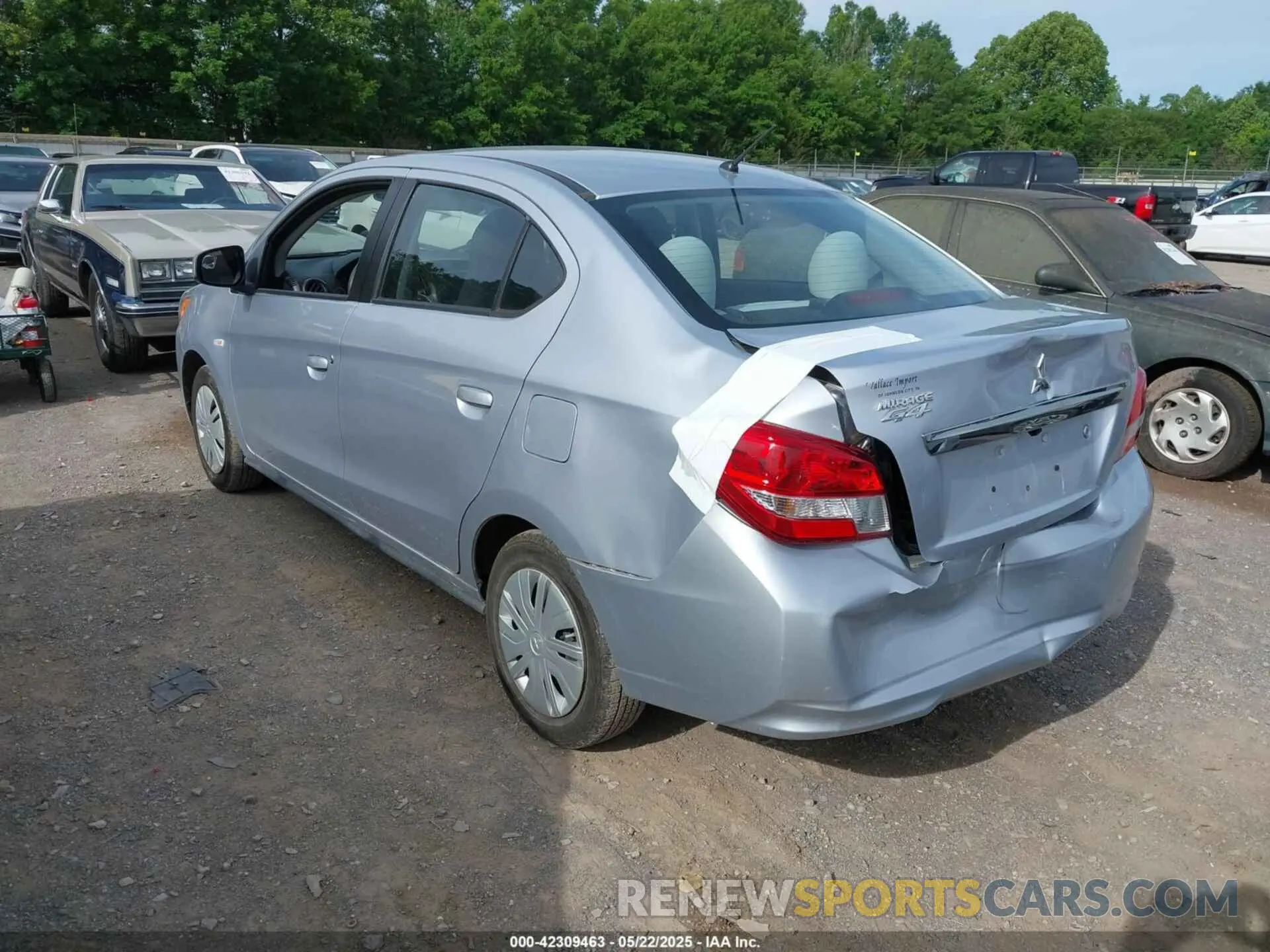3 Photograph of a damaged car ML32F3FJ9LHF07564 MITSUBISHI MIRAGE G4 2020