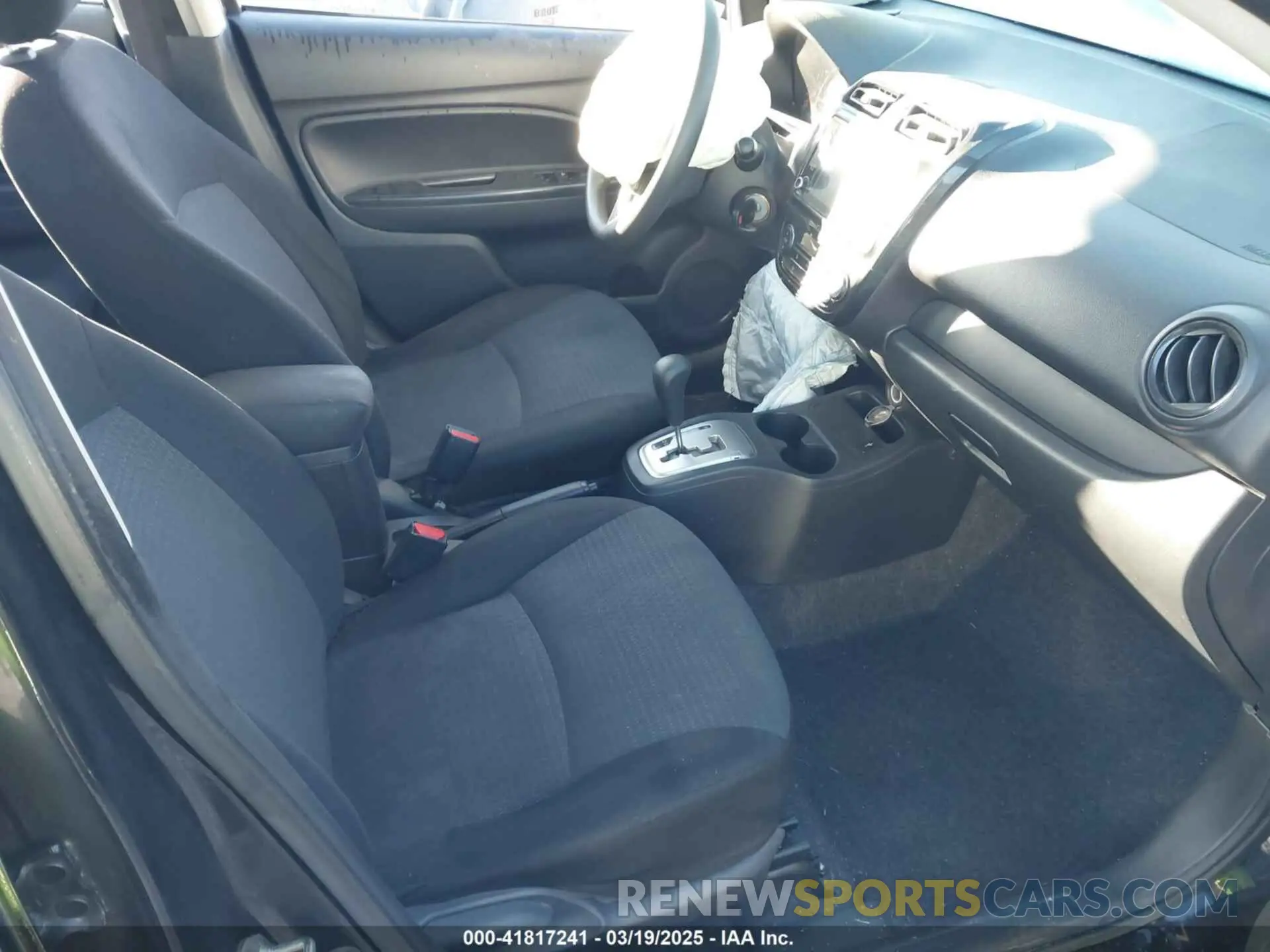 5 Photograph of a damaged car ML32FUFJ8MHF04825 MITSUBISHI MIRAGE G4 2021