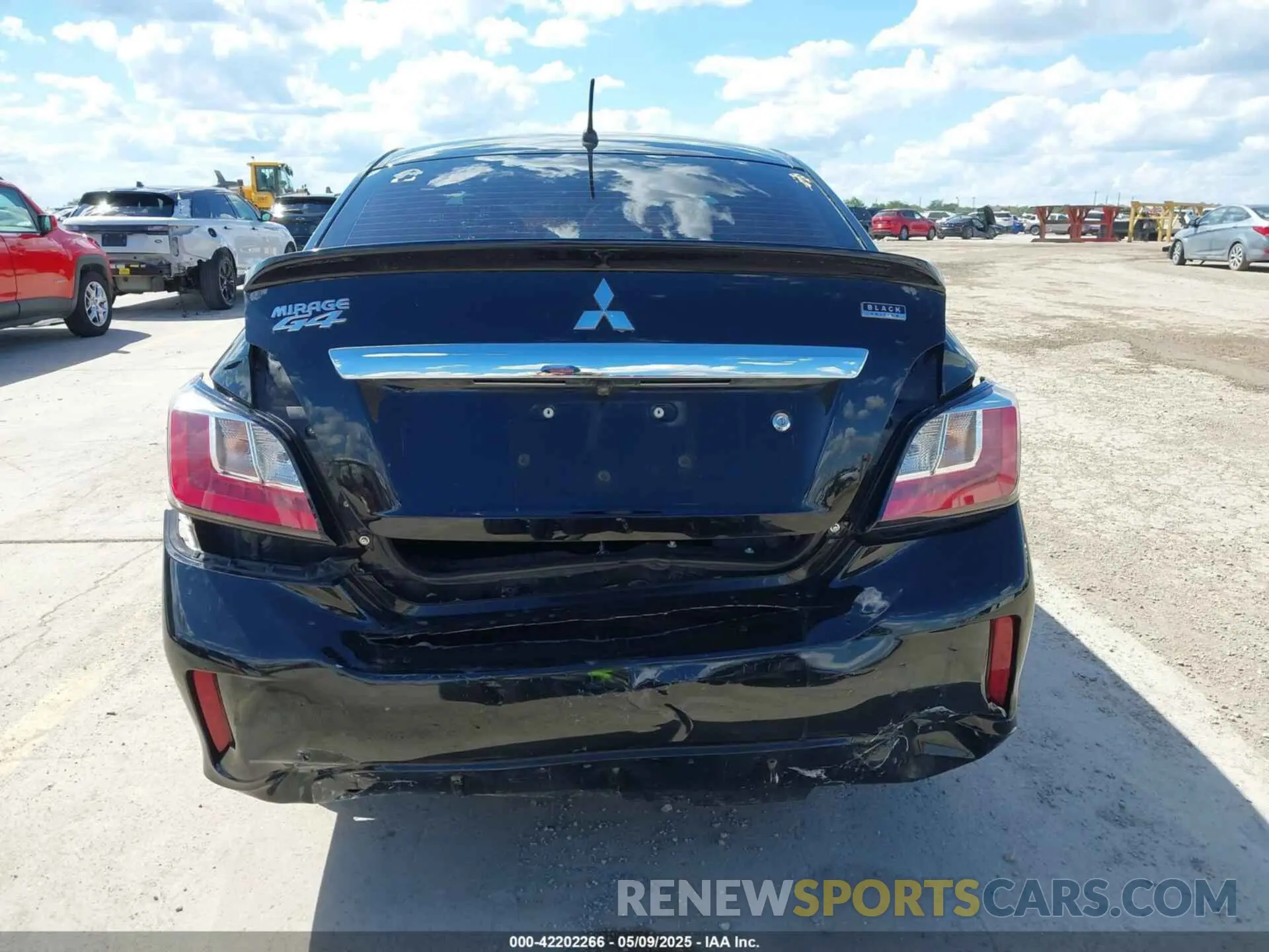 16 Photograph of a damaged car ML32FUFJ0NHF03413 MITSUBISHI MIRAGE G4 2022