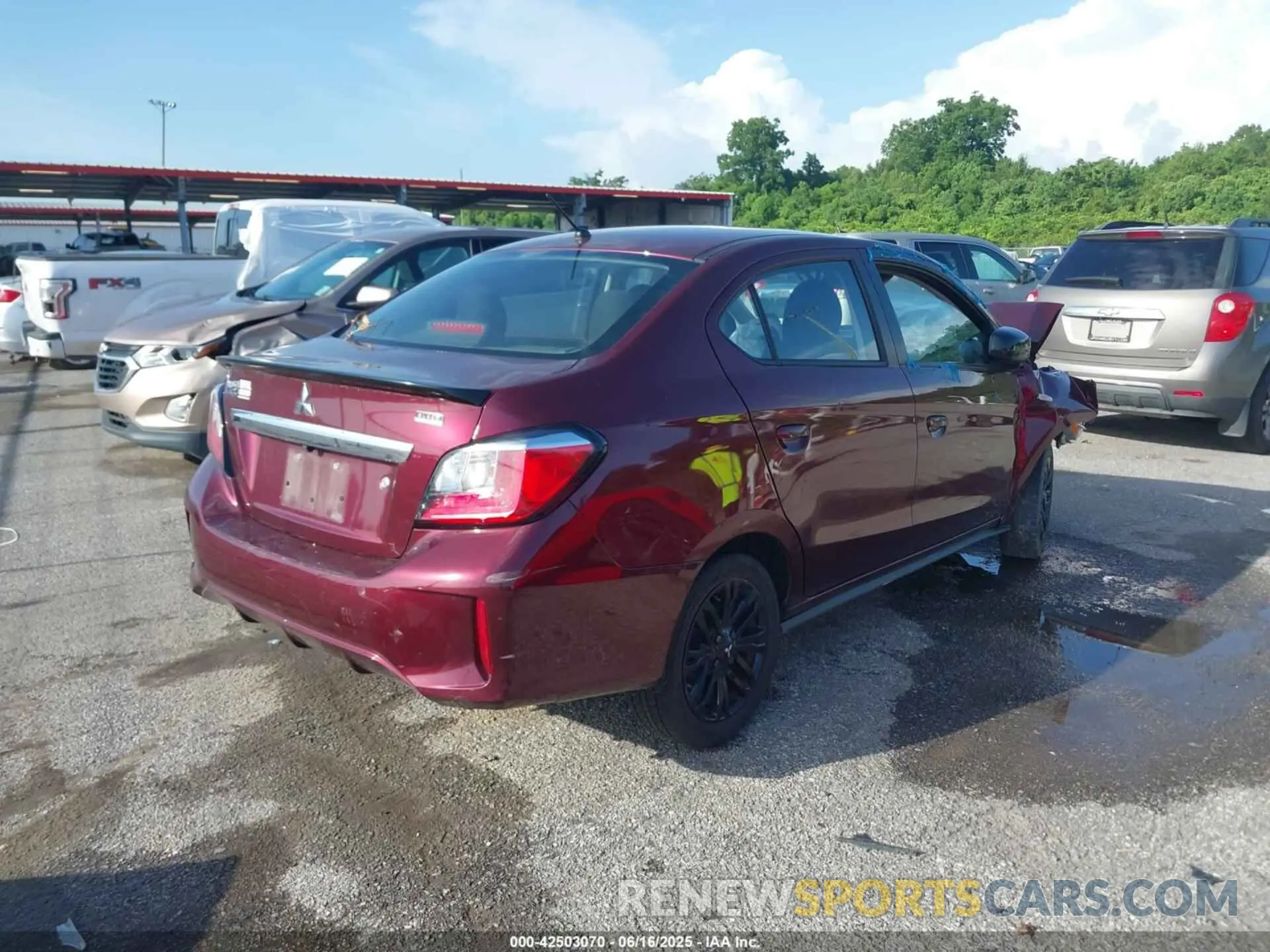 4 Photograph of a damaged car ML32FUFJ2NHF08287 MITSUBISHI MIRAGE G4 2022