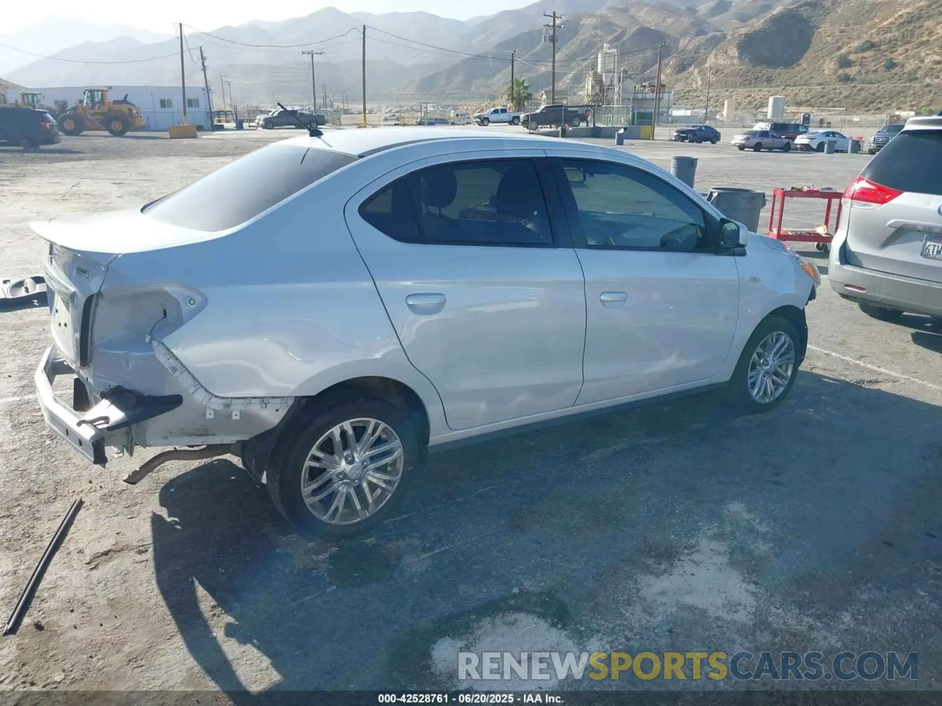 14 Photograph of a damaged car ML32FUFJ3NHF09383 MITSUBISHI MIRAGE G4 2022