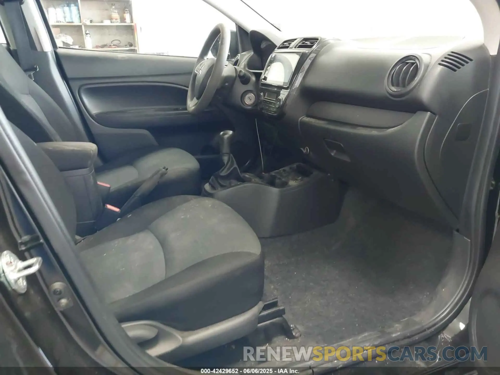 5 Photograph of a damaged car ML32FUFJ7NHF01450 MITSUBISHI MIRAGE G4 2022