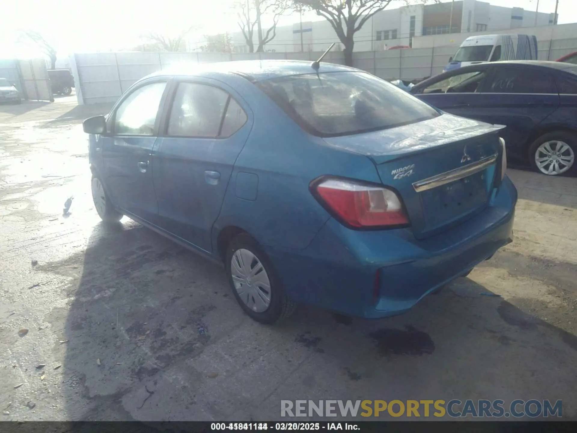 3 Photograph of a damaged car ML32FUFJ7NHF08625 MITSUBISHI MIRAGE G4 2022