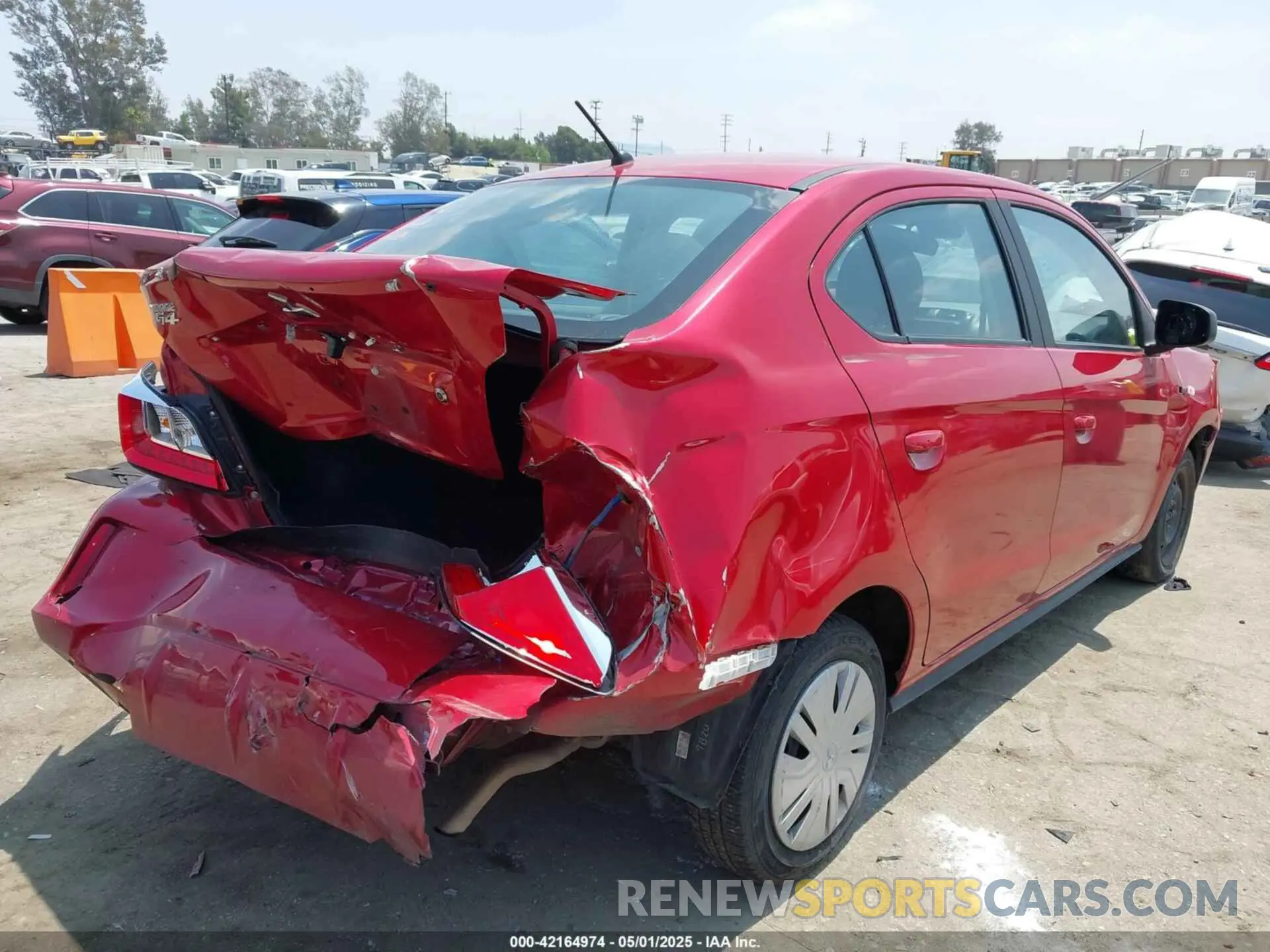 4 Photograph of a damaged car ML32FUFJ1PHF06114 MITSUBISHI MIRAGE G4 2023
