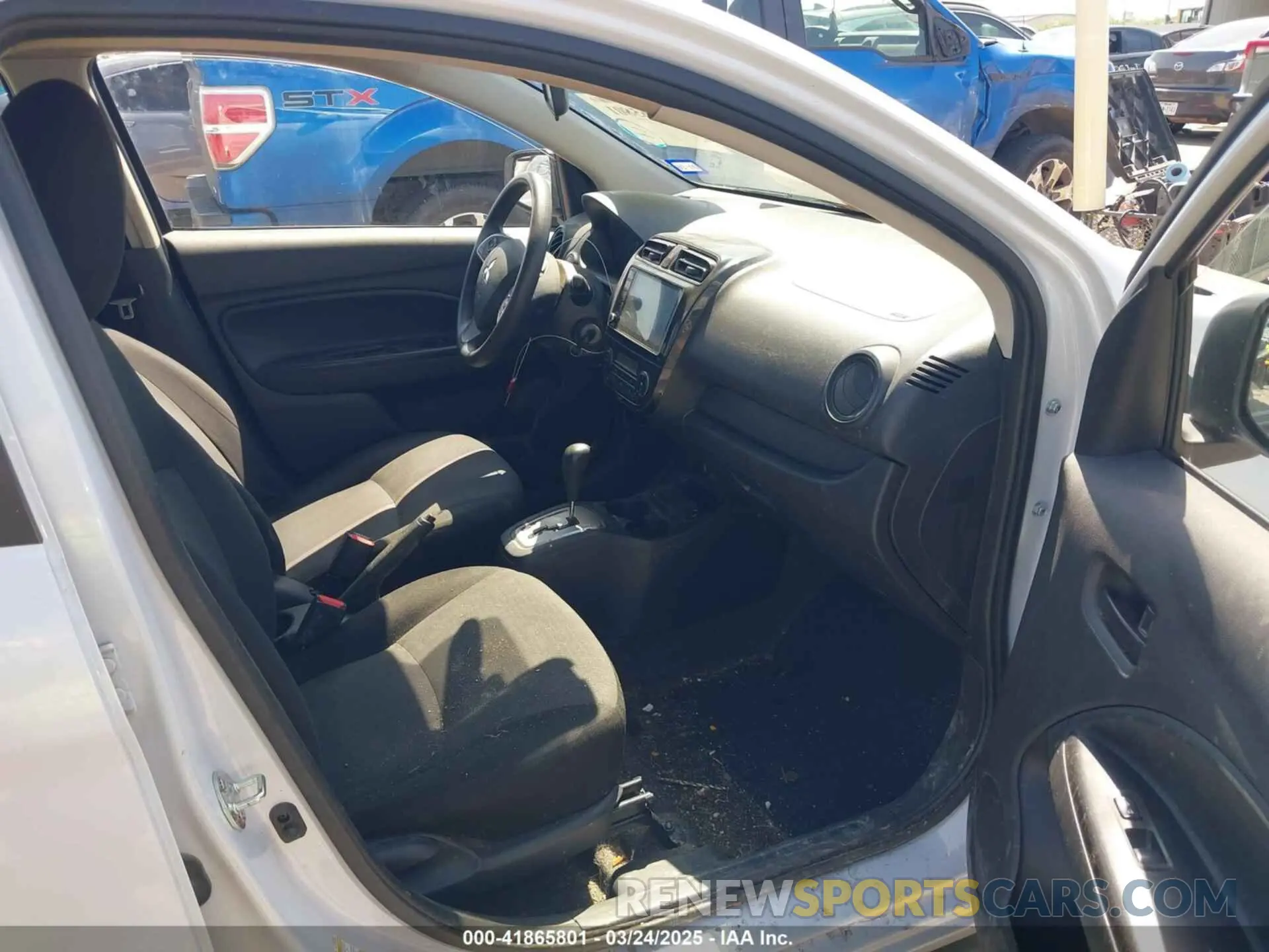 5 Photograph of a damaged car ML32FUFJ3PHF01688 MITSUBISHI MIRAGE G4 2023
