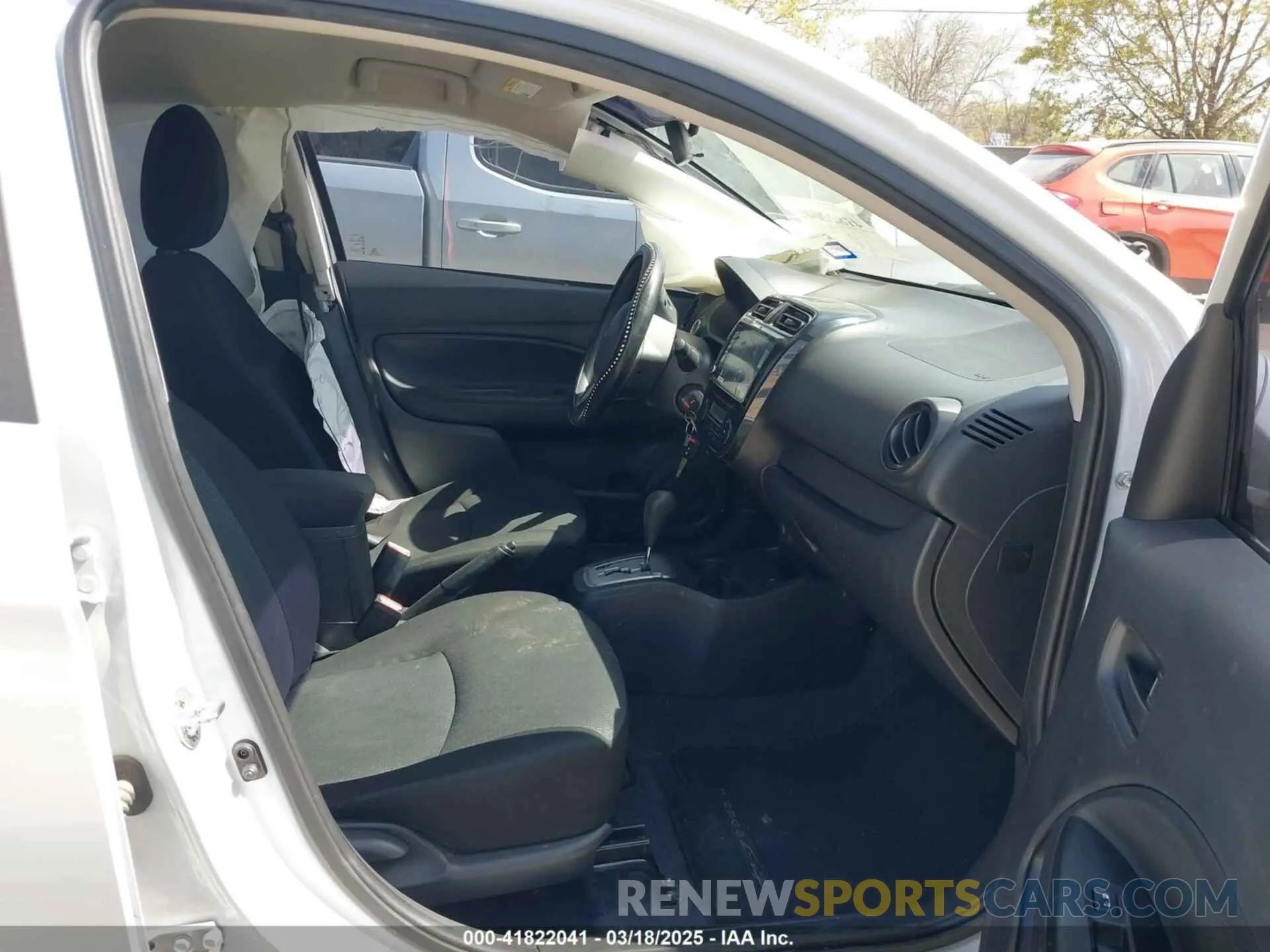 5 Photograph of a damaged car ML32FUFJ5PHF03944 MITSUBISHI MIRAGE G4 2023
