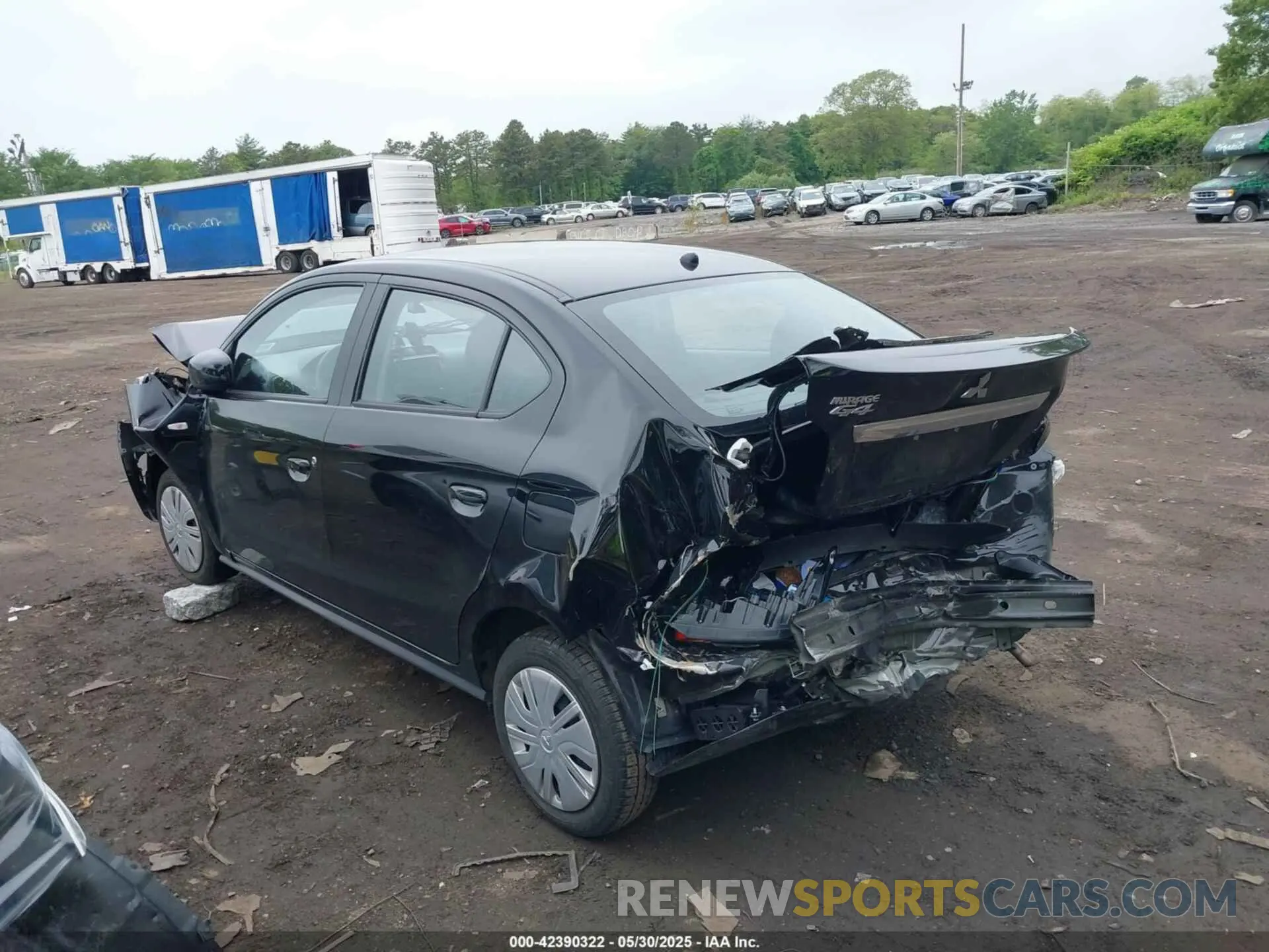 13 Photograph of a damaged car ML32FUFJ1RHF02633 MITSUBISHI MIRAGE G4 2024