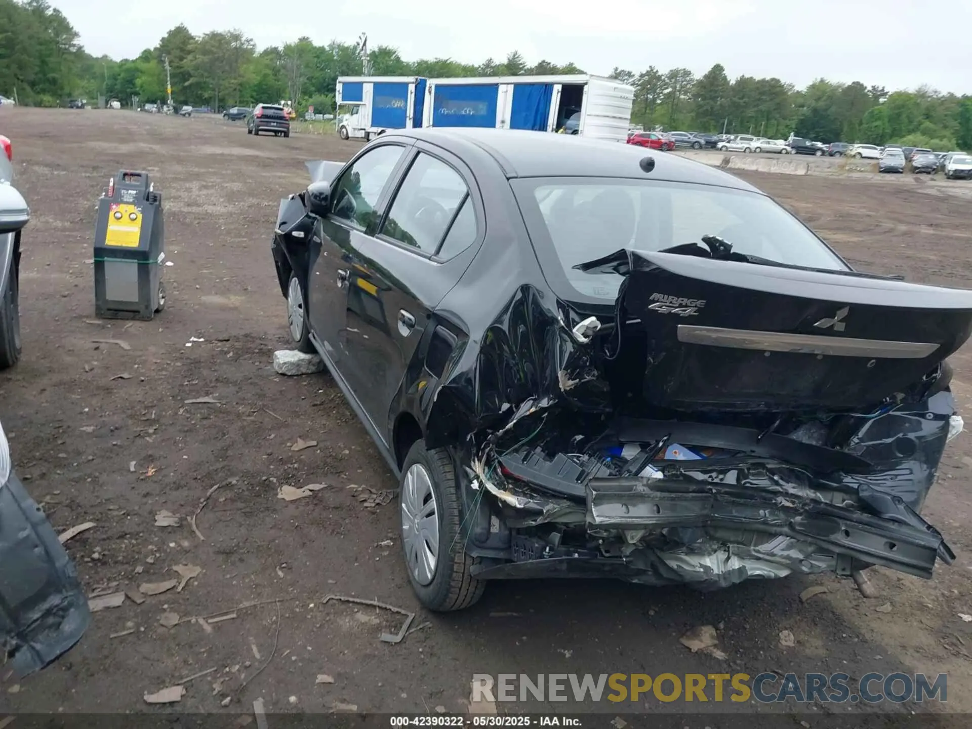 6 Photograph of a damaged car ML32FUFJ1RHF02633 MITSUBISHI MIRAGE G4 2024