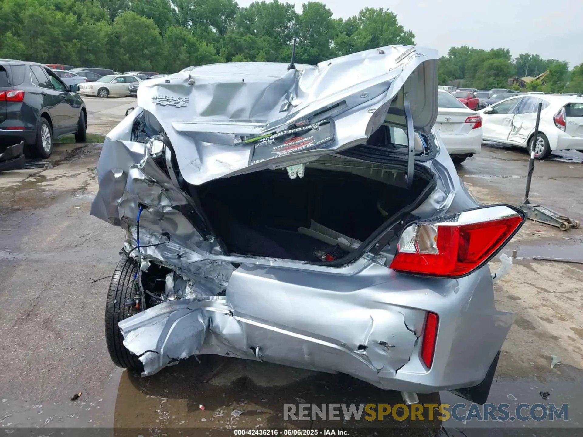 6 Photograph of a damaged car ML32FUFJ1RHF14393 MITSUBISHI MIRAGE G4 2024