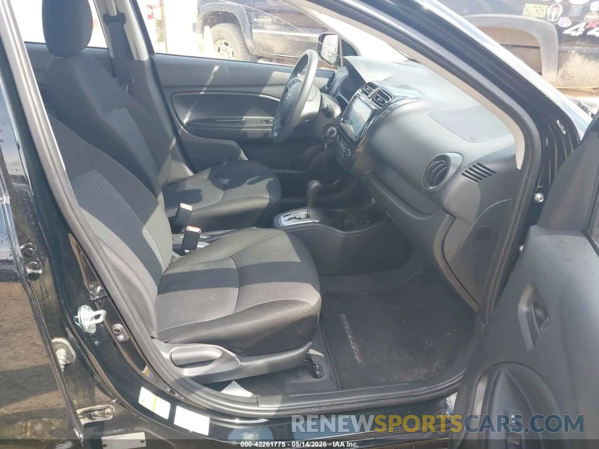 5 Photograph of a damaged car ML32FUFJ1RHF17410 MITSUBISHI MIRAGE G4 2024