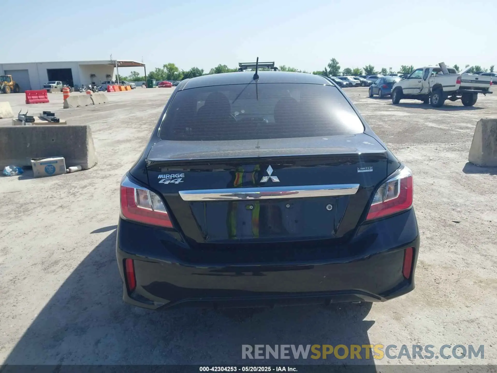 16 Photograph of a damaged car ML32FUFJ2RHF13964 MITSUBISHI MIRAGE G4 2024