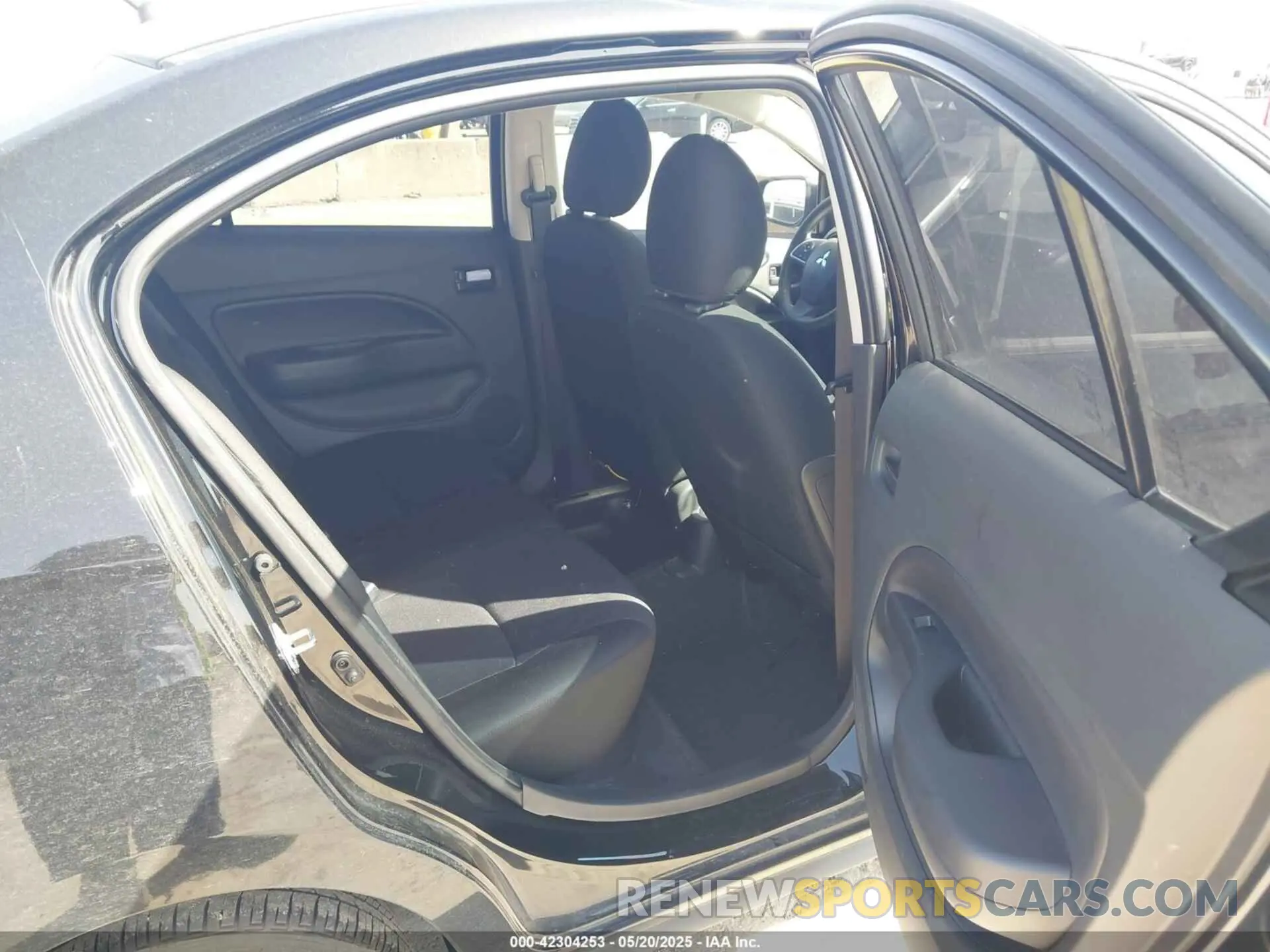 8 Photograph of a damaged car ML32FUFJ2RHF13964 MITSUBISHI MIRAGE G4 2024