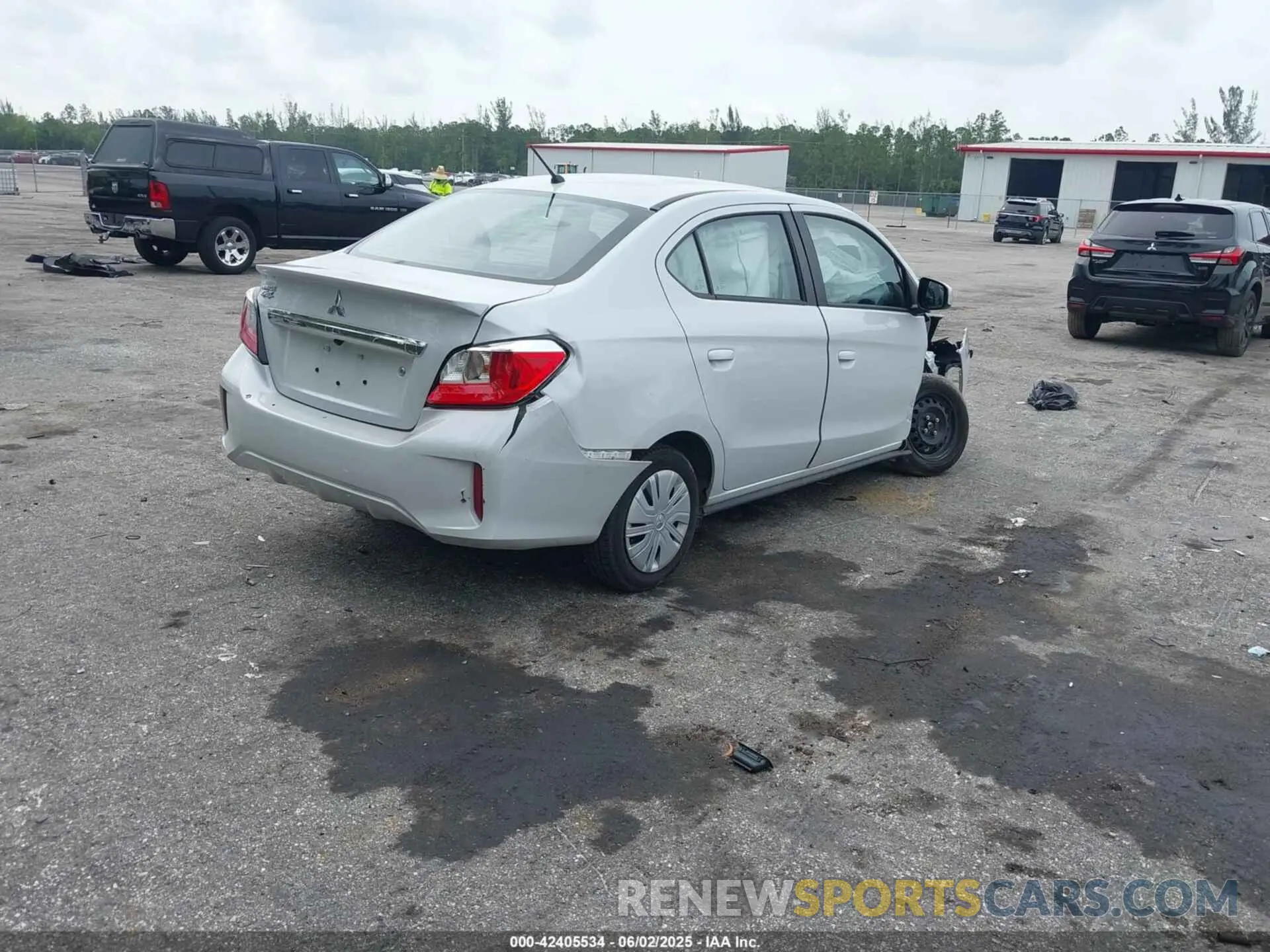 4 Photograph of a damaged car ML32FUFJ3RHF12726 MITSUBISHI MIRAGE G4 2024