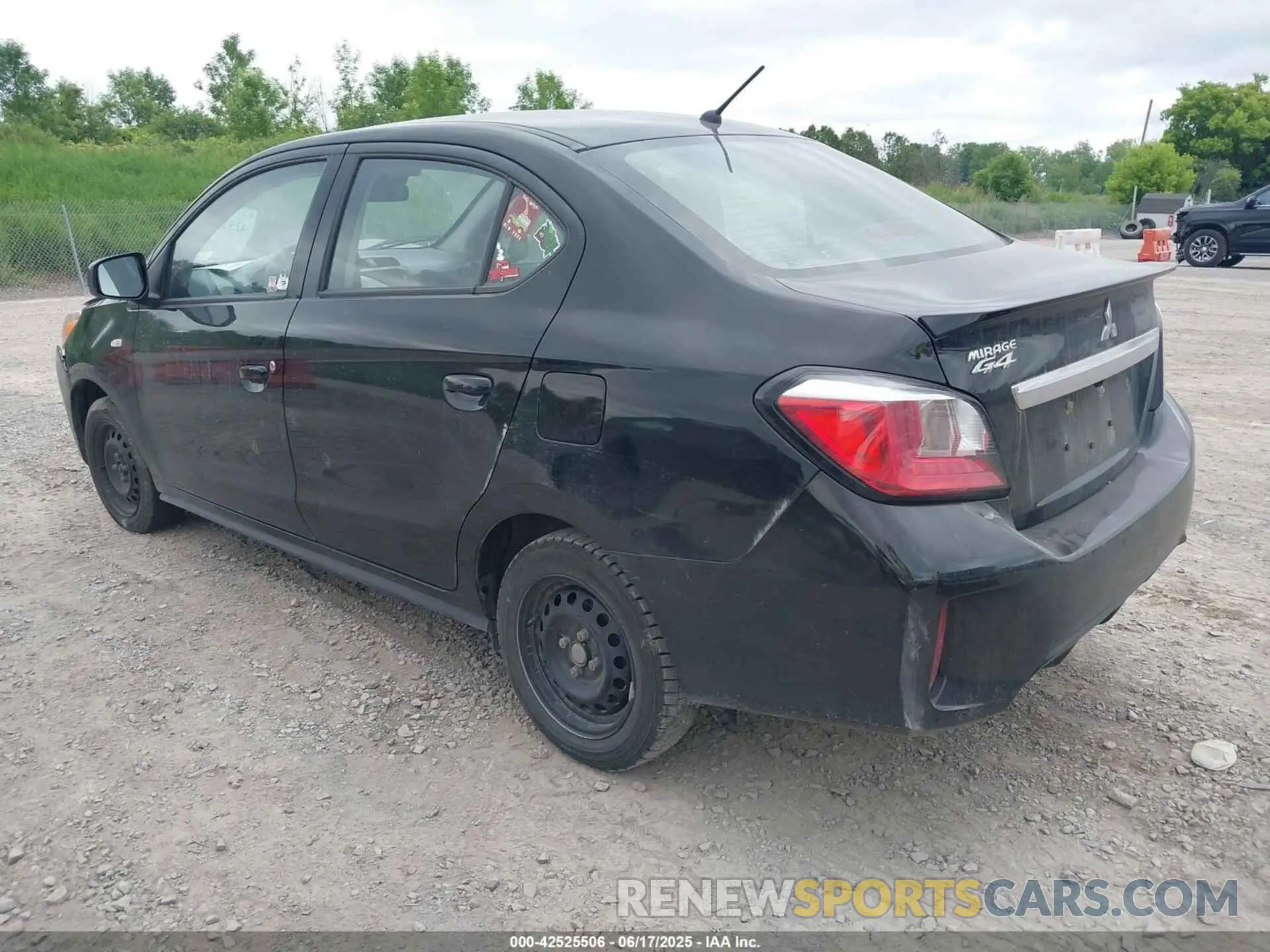 3 Photograph of a damaged car ML32FUFJ5RHF02733 MITSUBISHI MIRAGE G4 2024