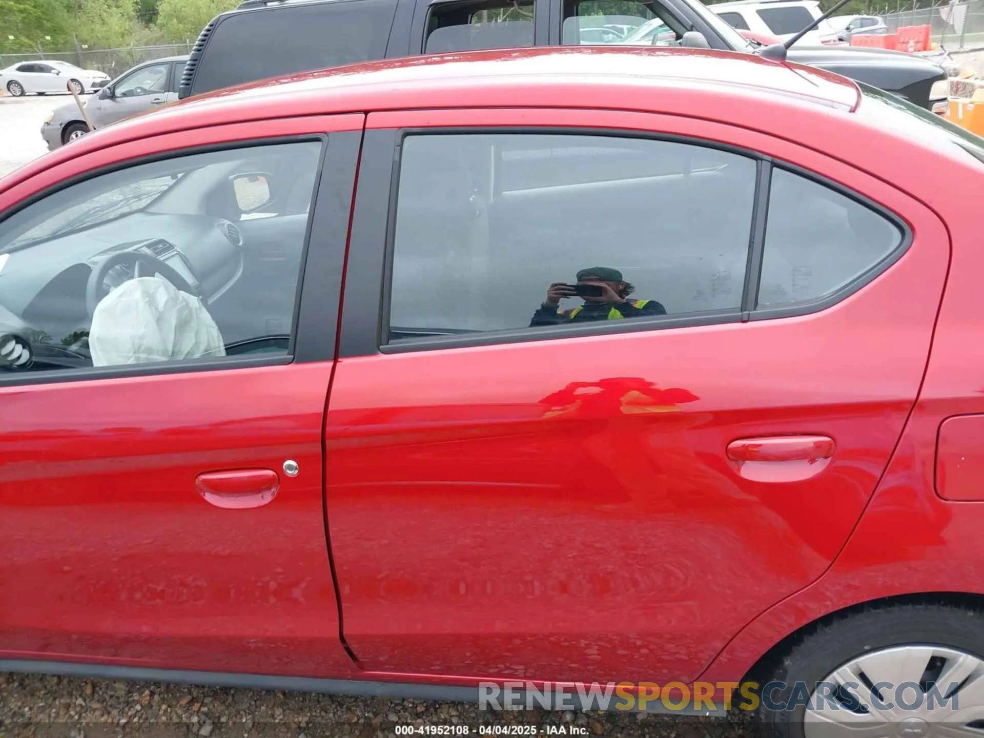 14 Photograph of a damaged car ML32FUFJ7RHF12275 MITSUBISHI MIRAGE G4 2024