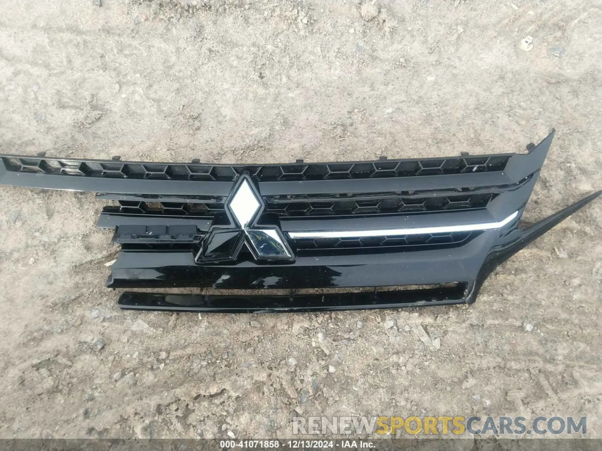 12 Photograph of a damaged car ML32FUFJ8RHF04721 MITSUBISHI MIRAGE G4 2024