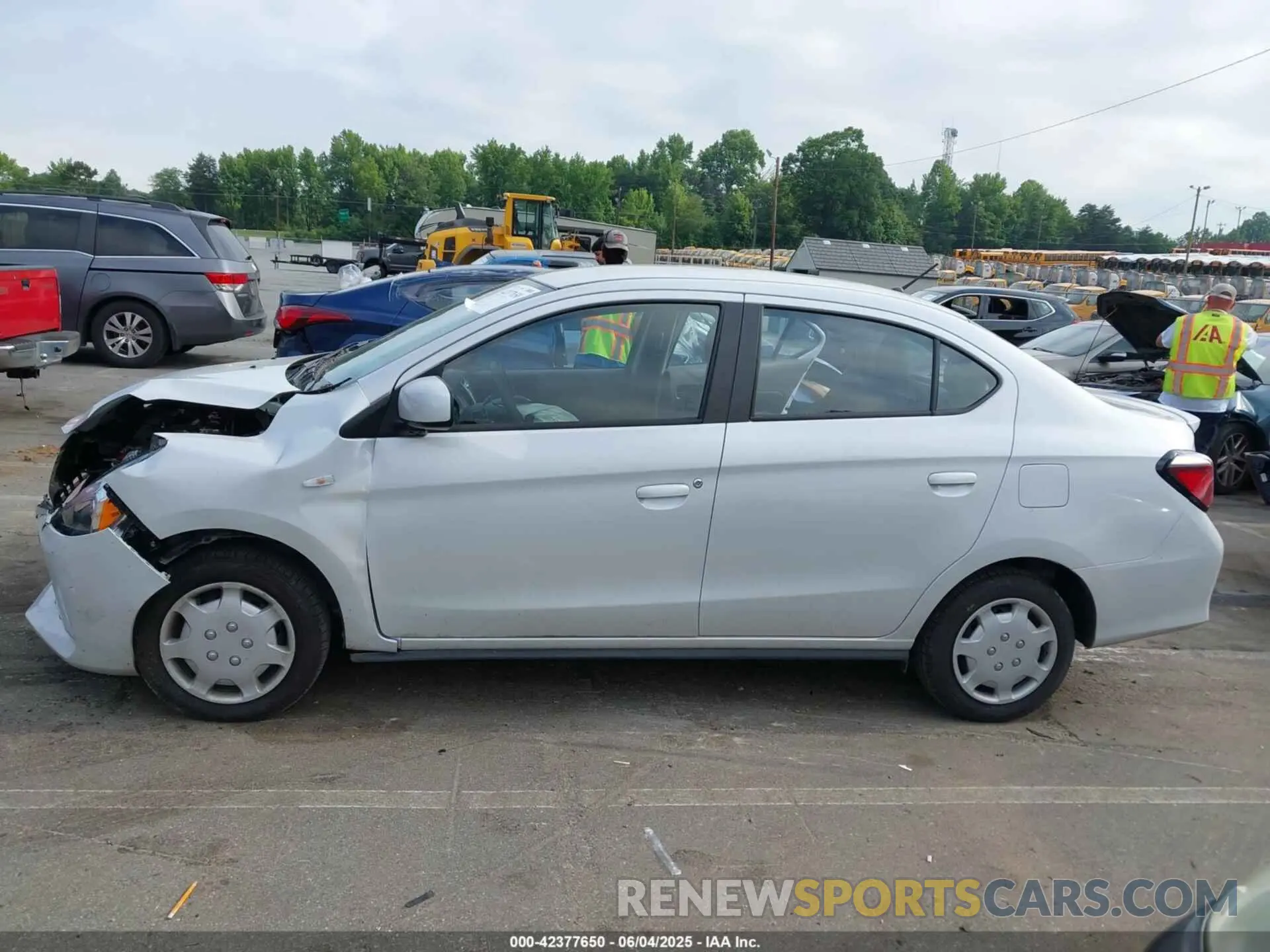 14 Photograph of a damaged car ML32FUFJ9RHF06865 MITSUBISHI MIRAGE G4 2024