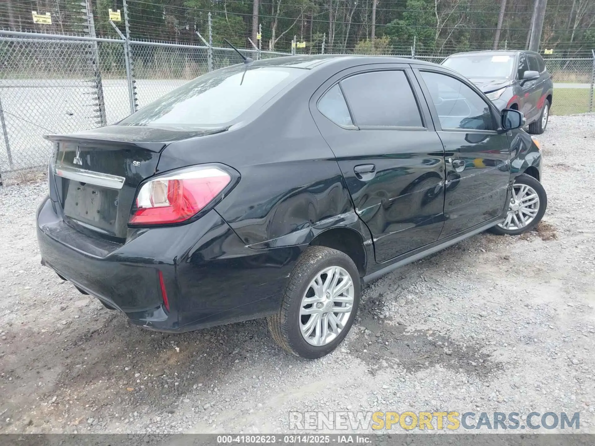 4 Photograph of a damaged car ML32FVFJ6RHF07395 MITSUBISHI MIRAGE G4 2024