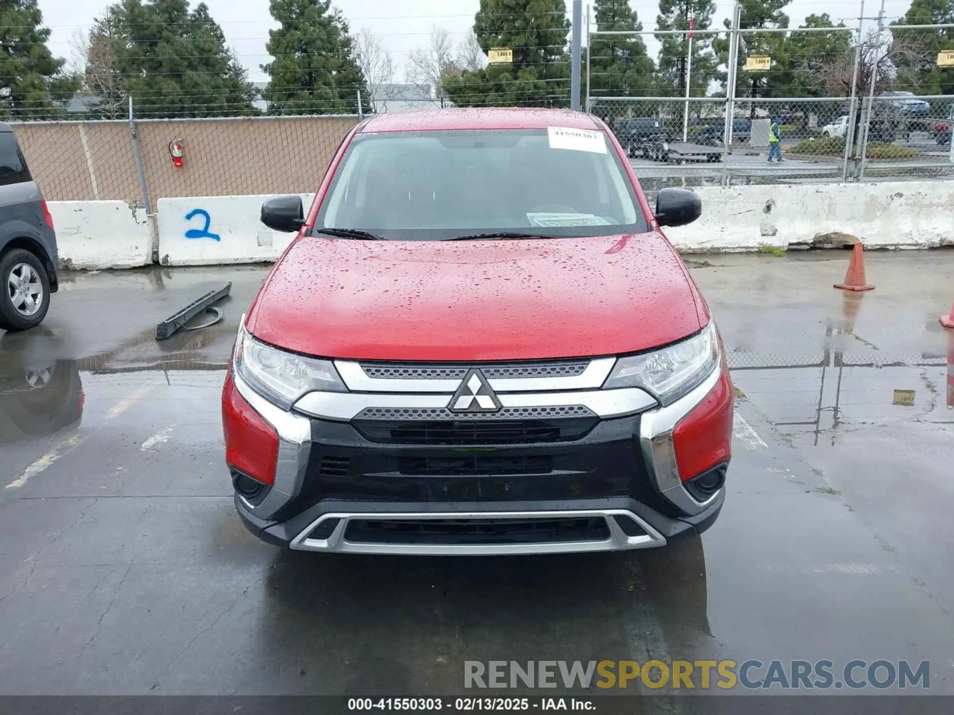 12 Photograph of a damaged car JA4AD2A32KZ032101 MITSUBISHI OUTLANDER 2019