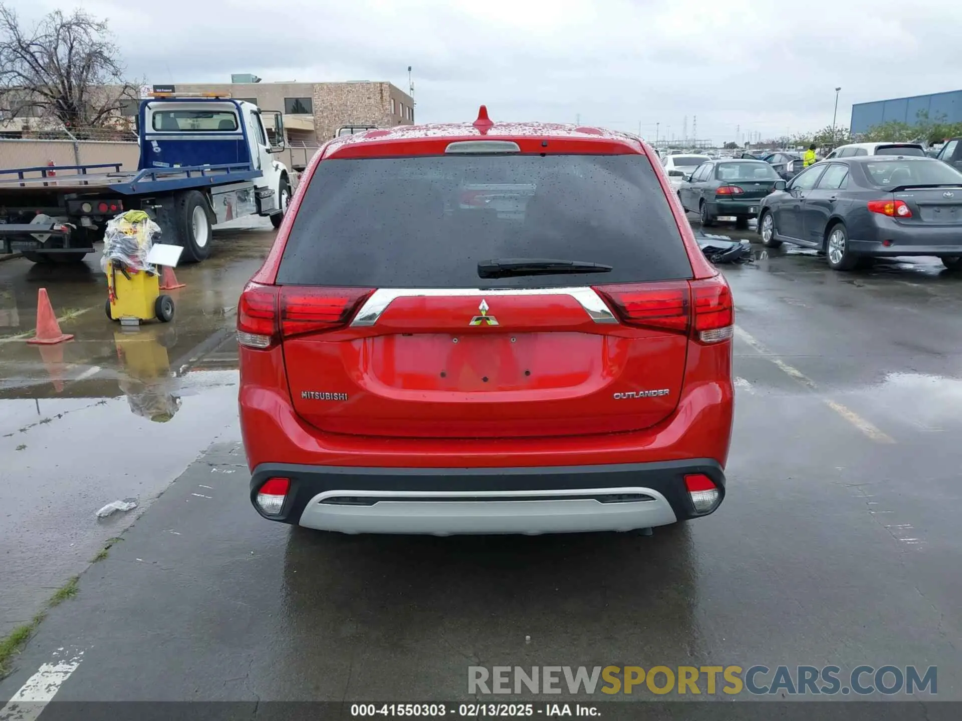16 Photograph of a damaged car JA4AD2A32KZ032101 MITSUBISHI OUTLANDER 2019