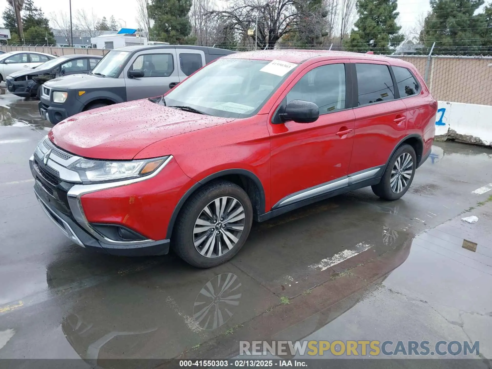 2 Photograph of a damaged car JA4AD2A32KZ032101 MITSUBISHI OUTLANDER 2019
